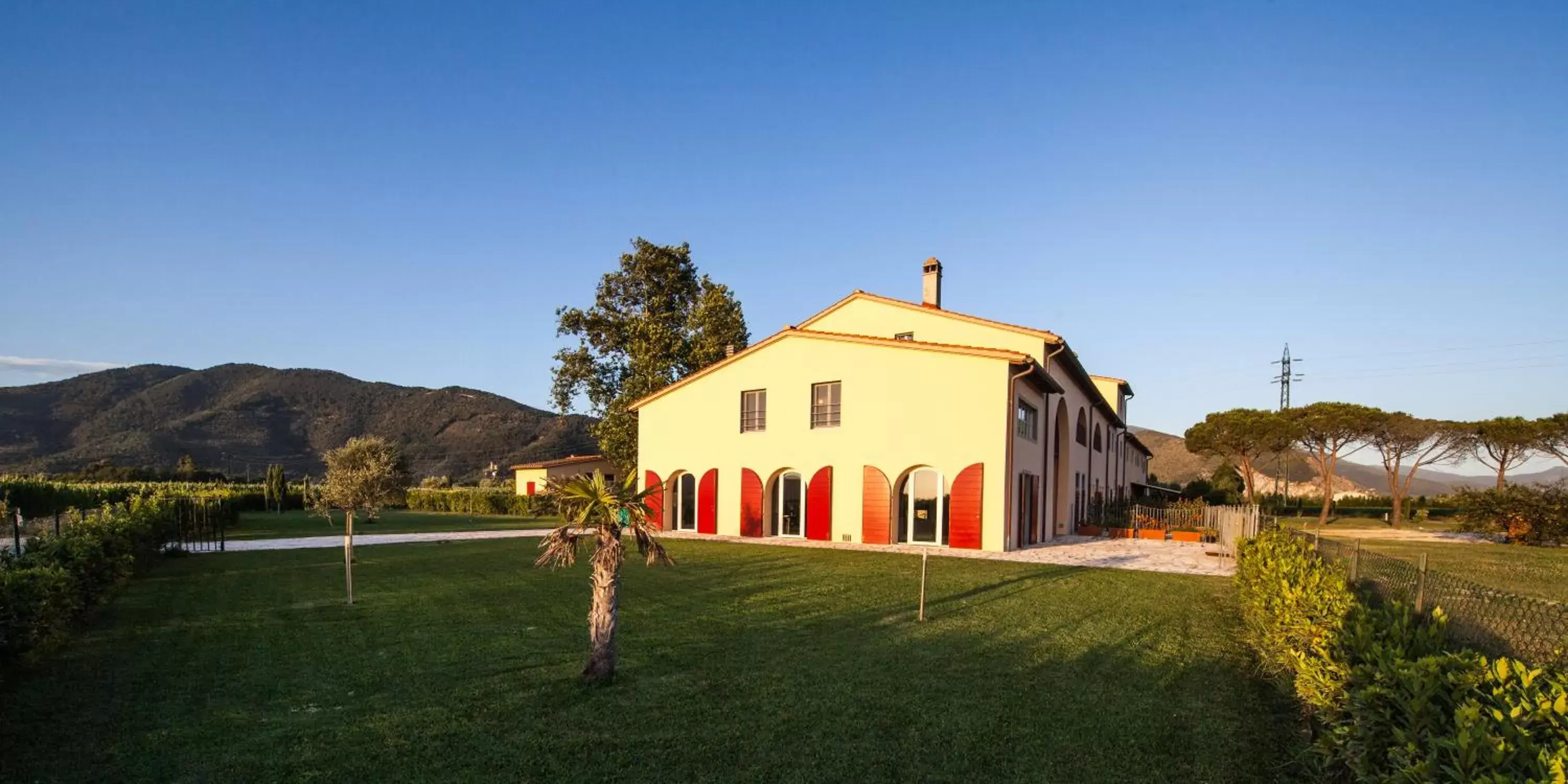 Facade/entrance, Property Building in Cascina Canova B&B