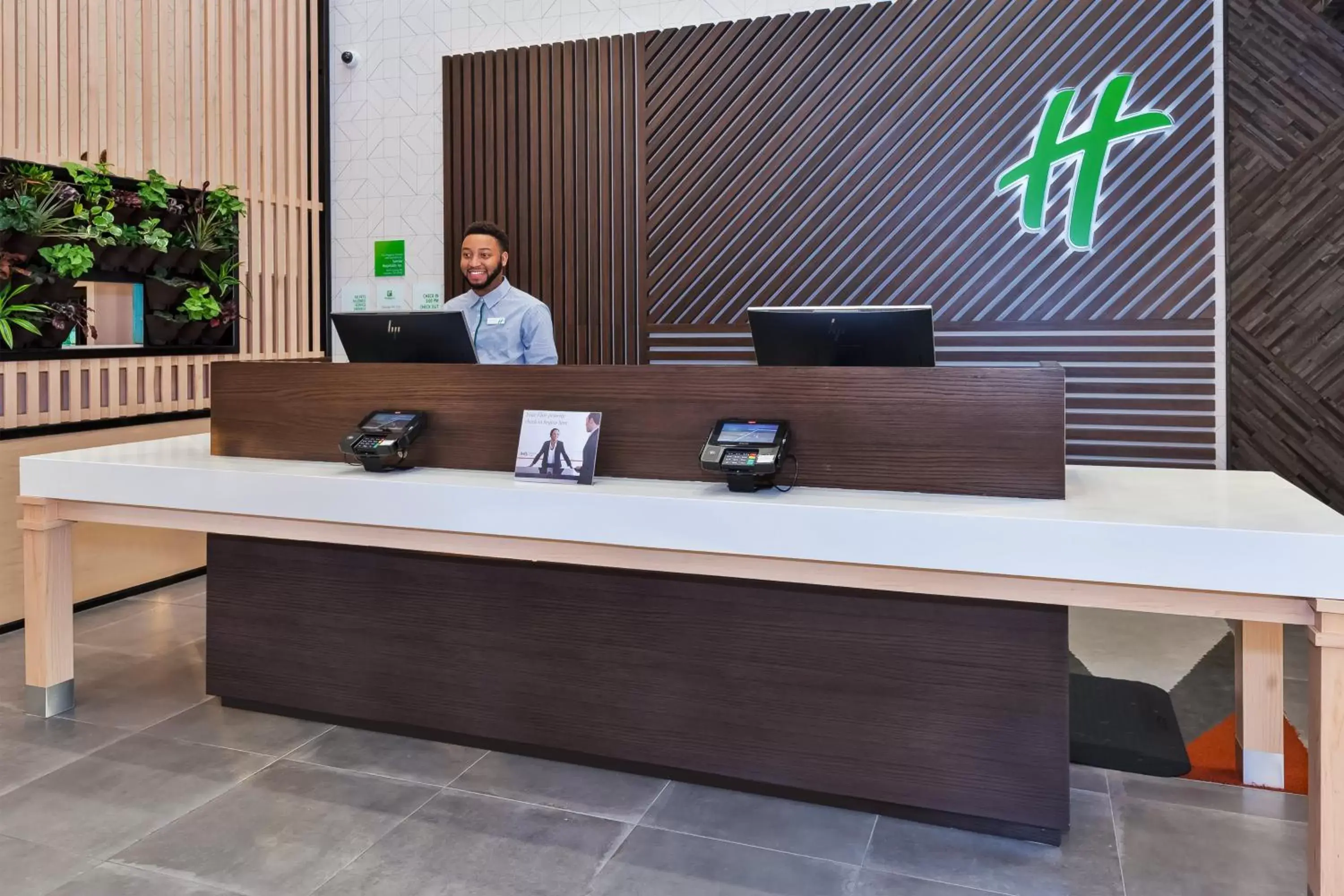 Lobby or reception, Lobby/Reception in Holiday Inn & Suites - Toledo Southwest - Perrysburg, an IHG Hotel