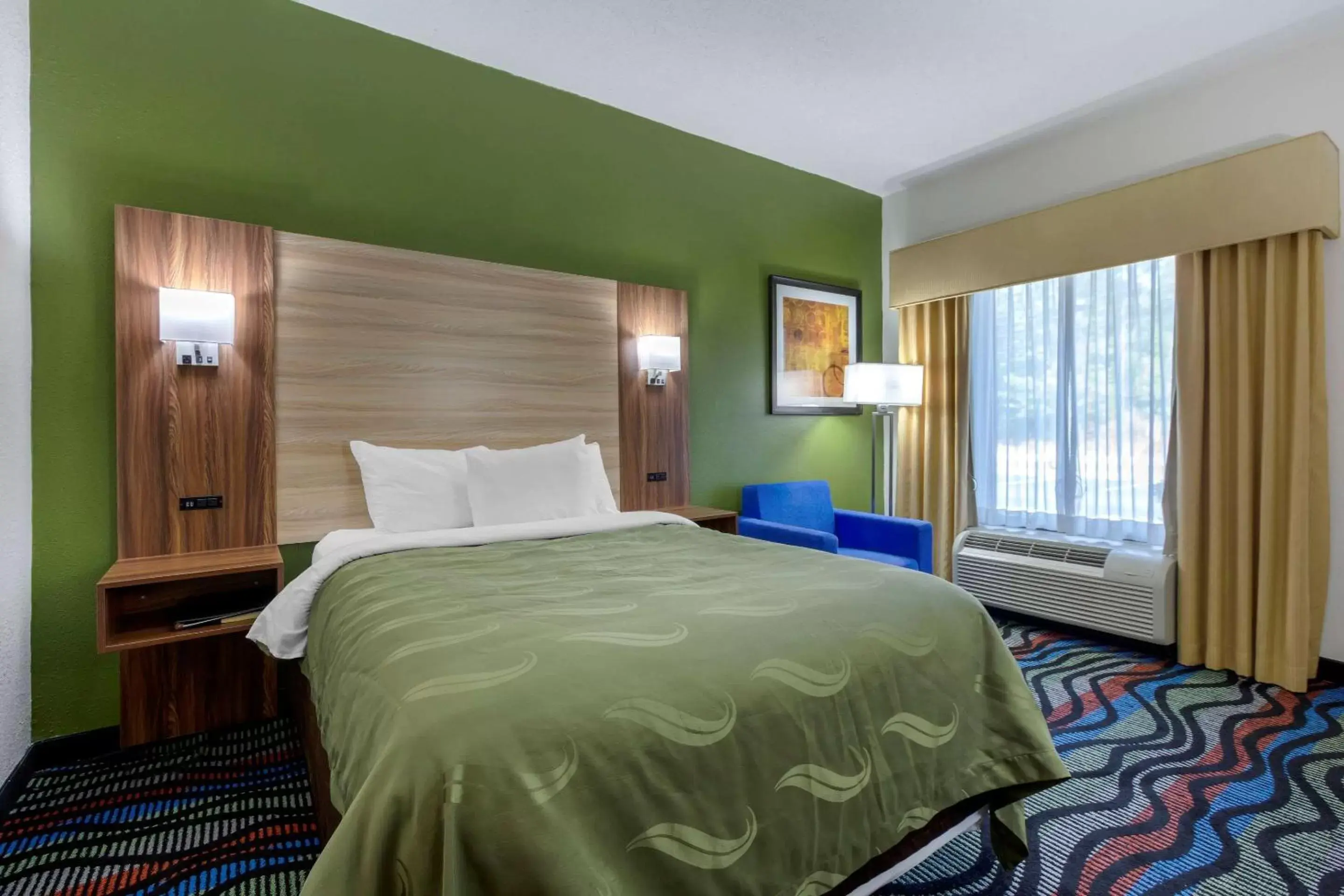 Bedroom, Bed in Quality Inn Walterboro