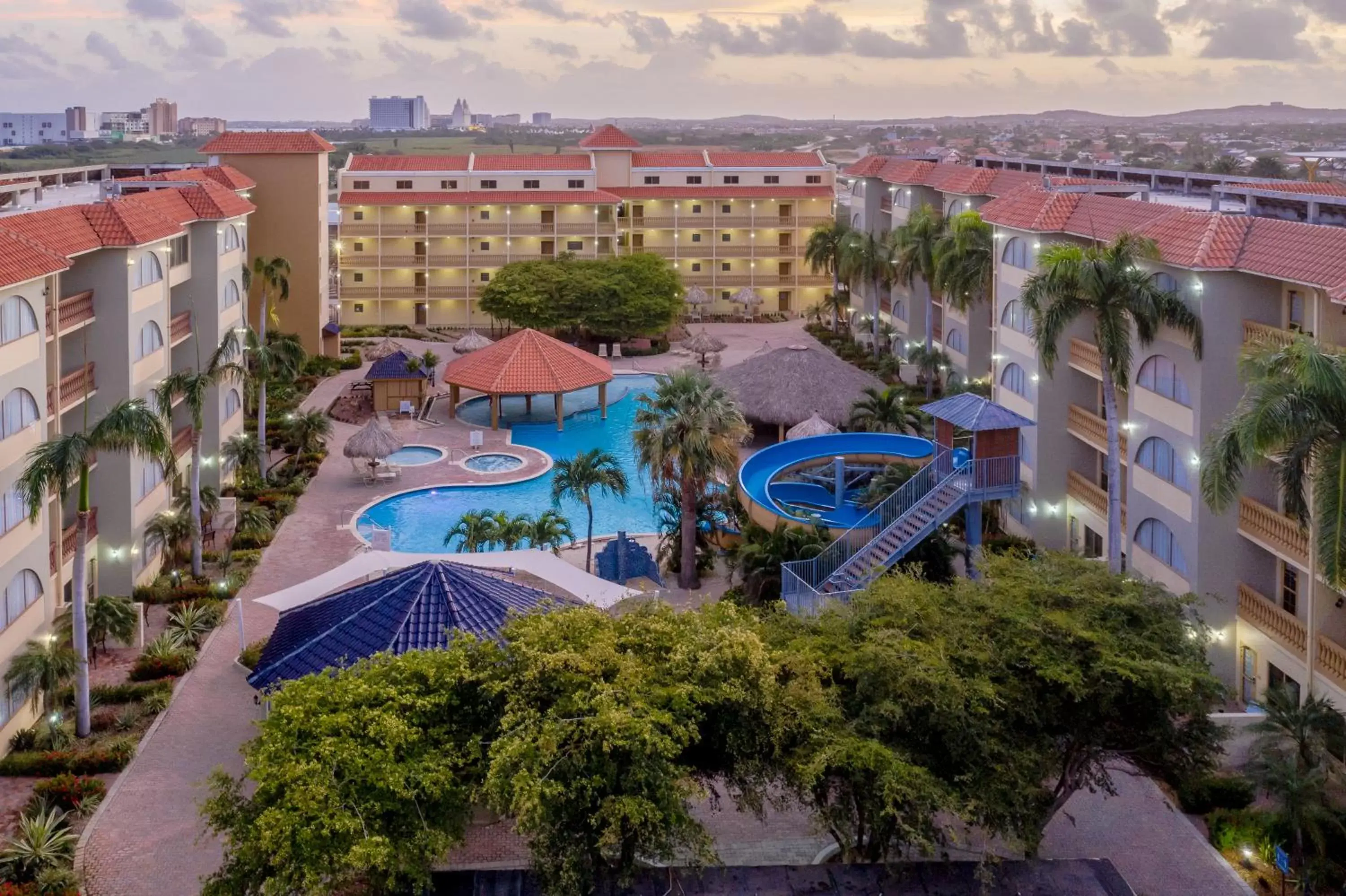 Swimming pool, Pool View in Eagle Aruba Resort & Casino