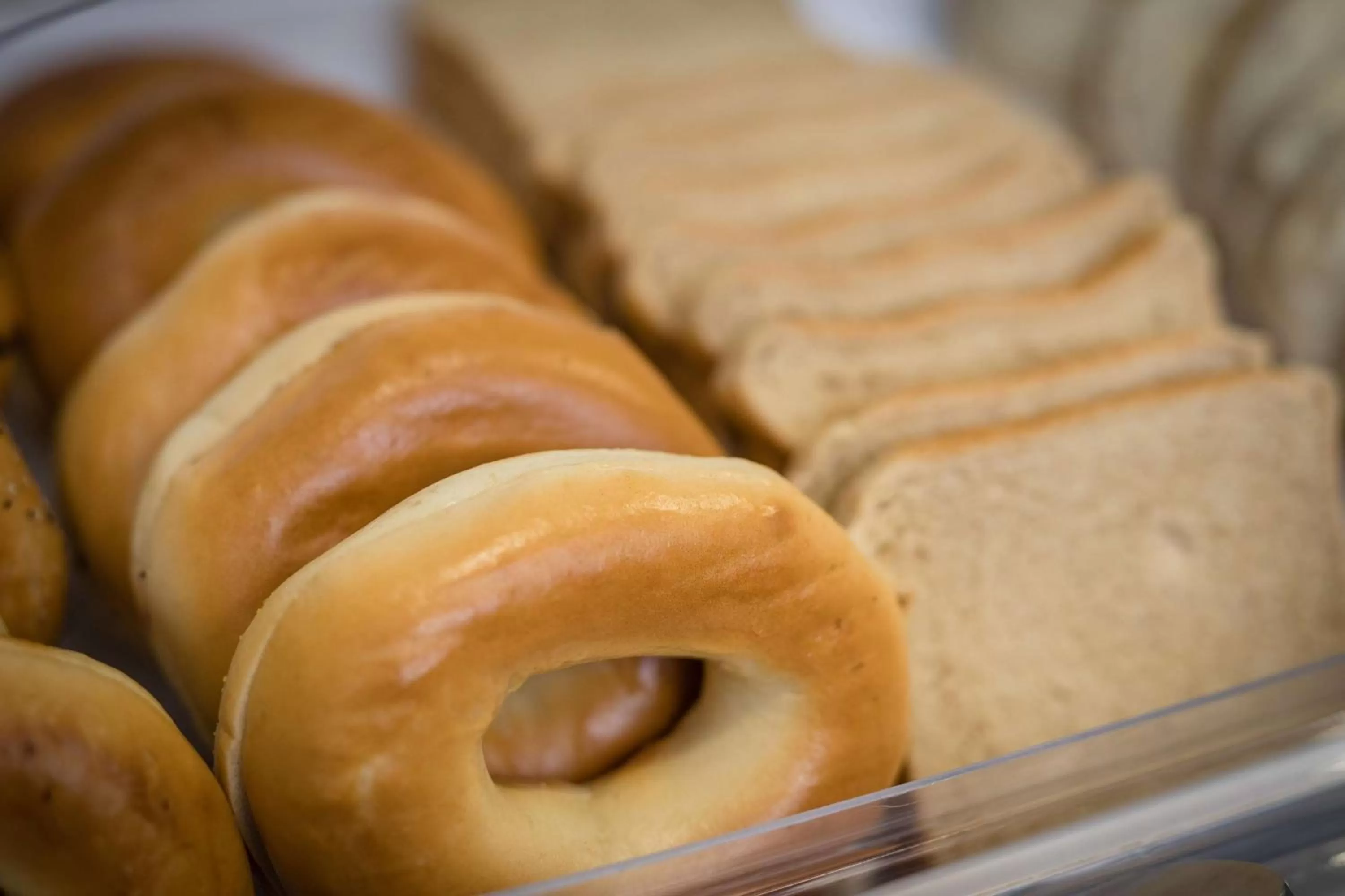 Breakfast in Hampton Inn San Francisco Airport