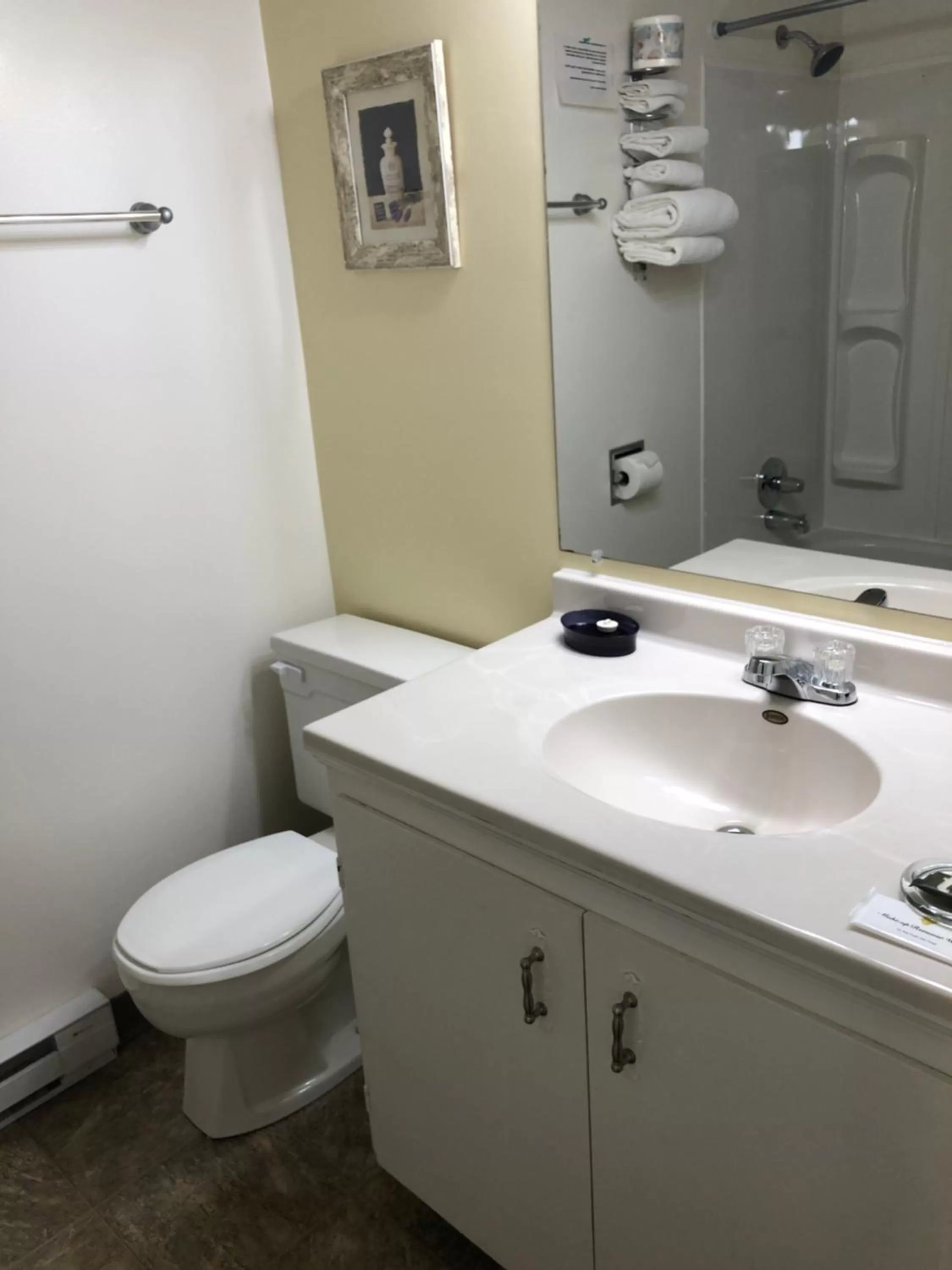 Creston Valley Motel