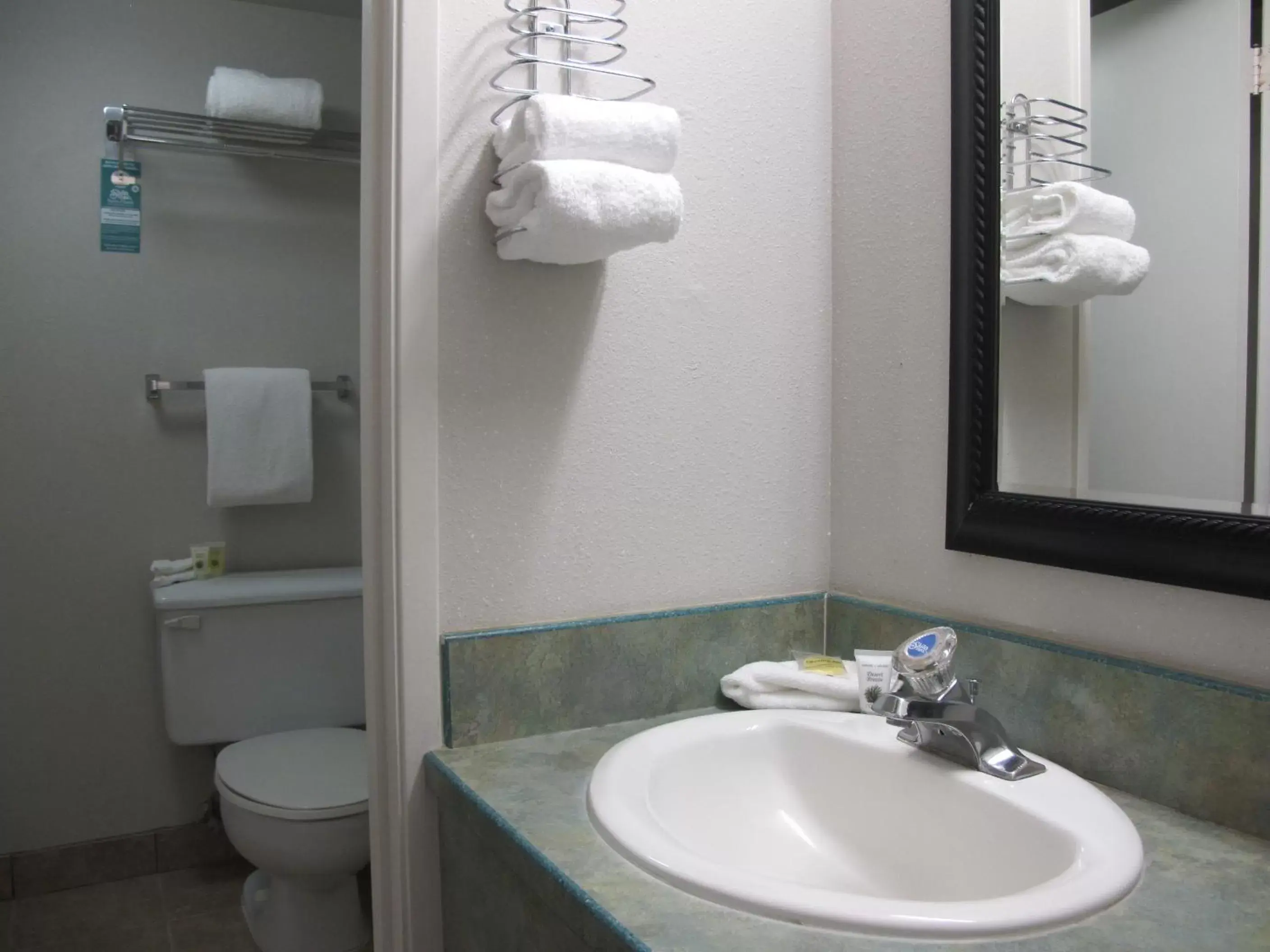 Bathroom in Shilo Inns Suites The Dalles