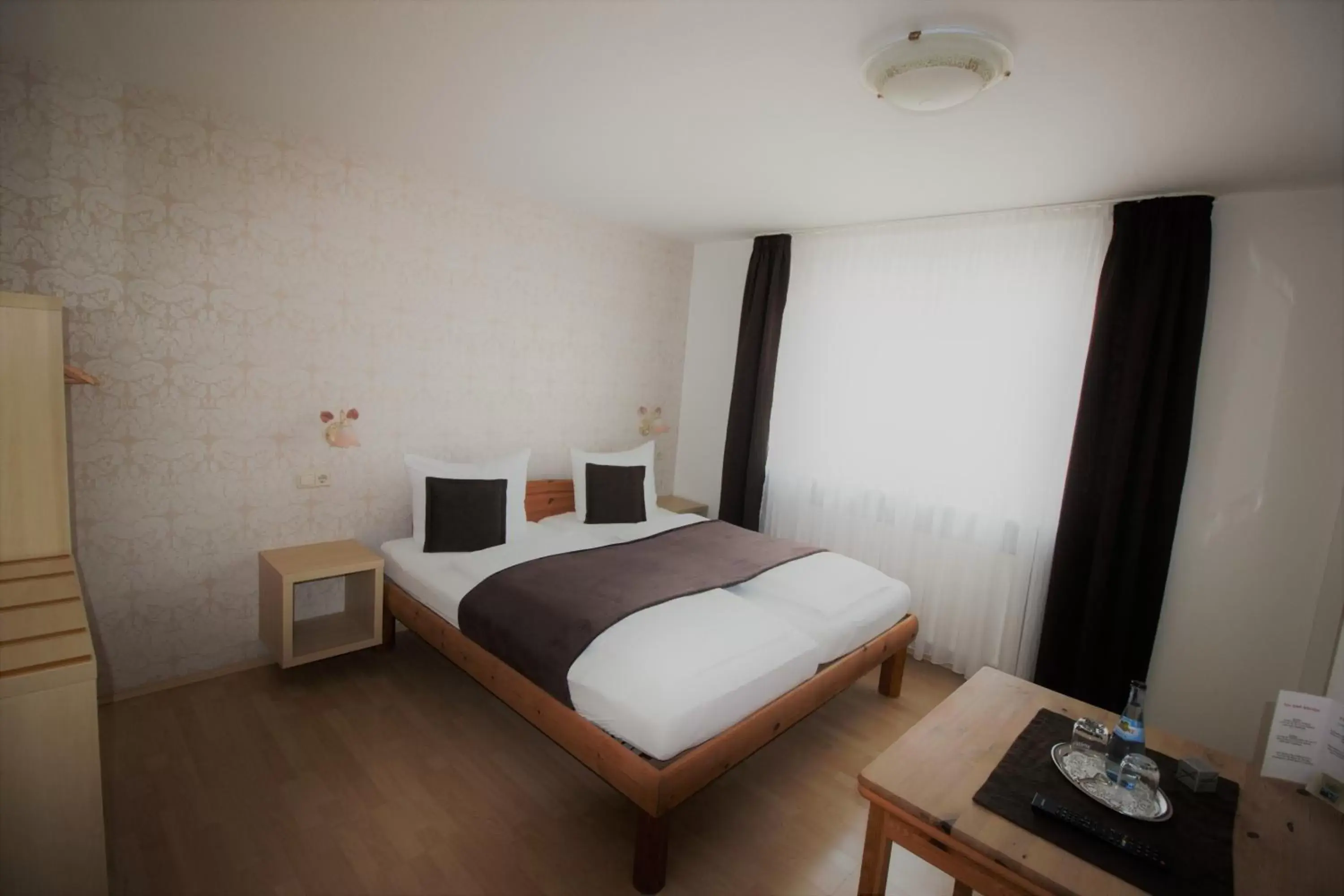 Single Room in Hotel Wirtshaus Krone Single Room in Hotel Wirtshaus Krone