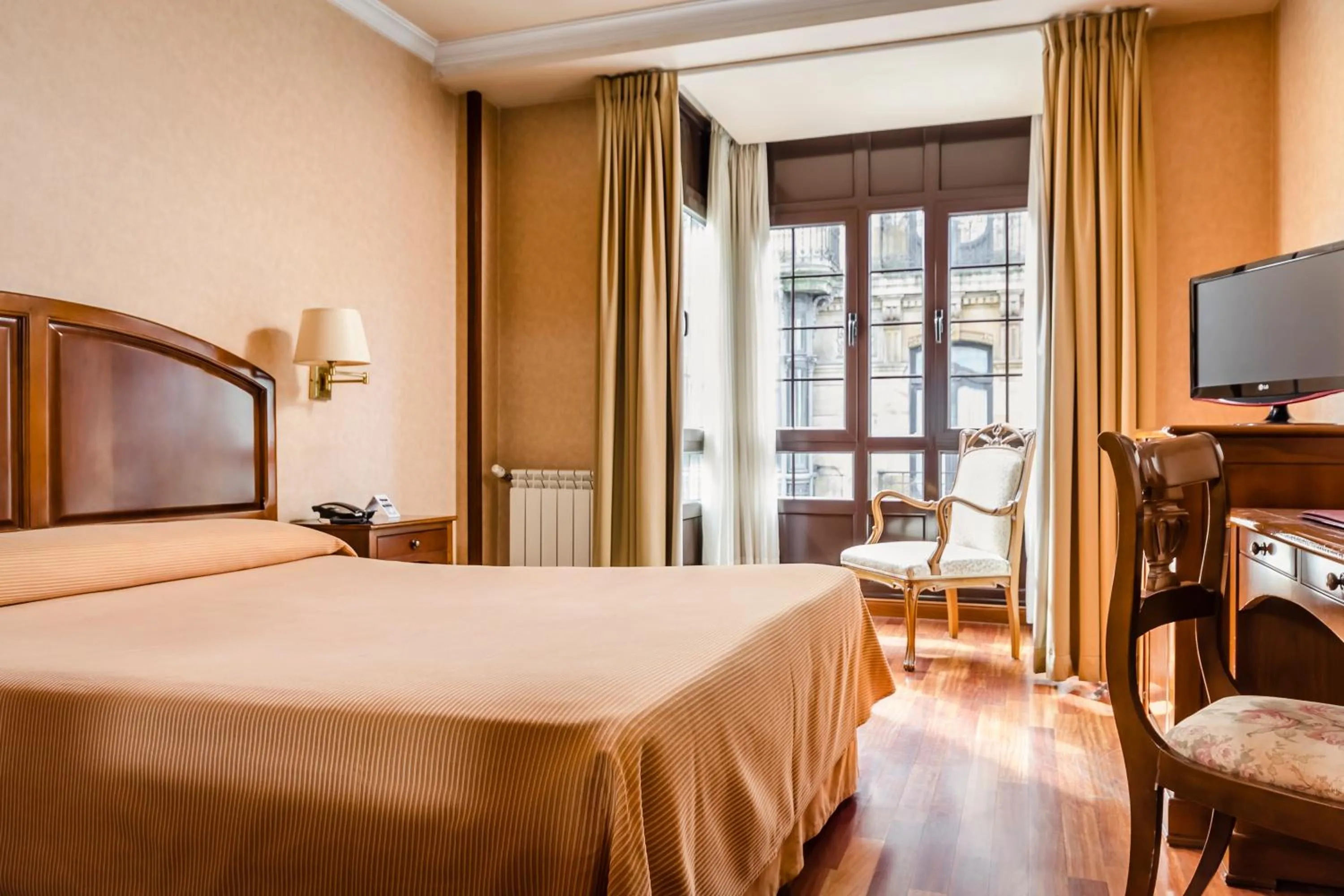 Bedroom, Bed in Hotel Alcomar