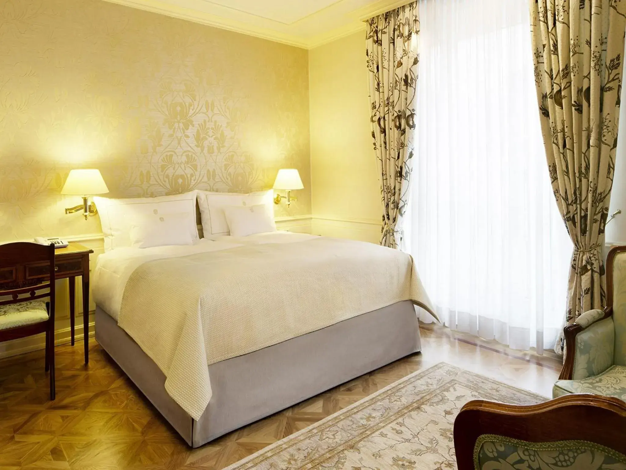 Double Room in Colombi Hotel Double Room in Colombi Hotel