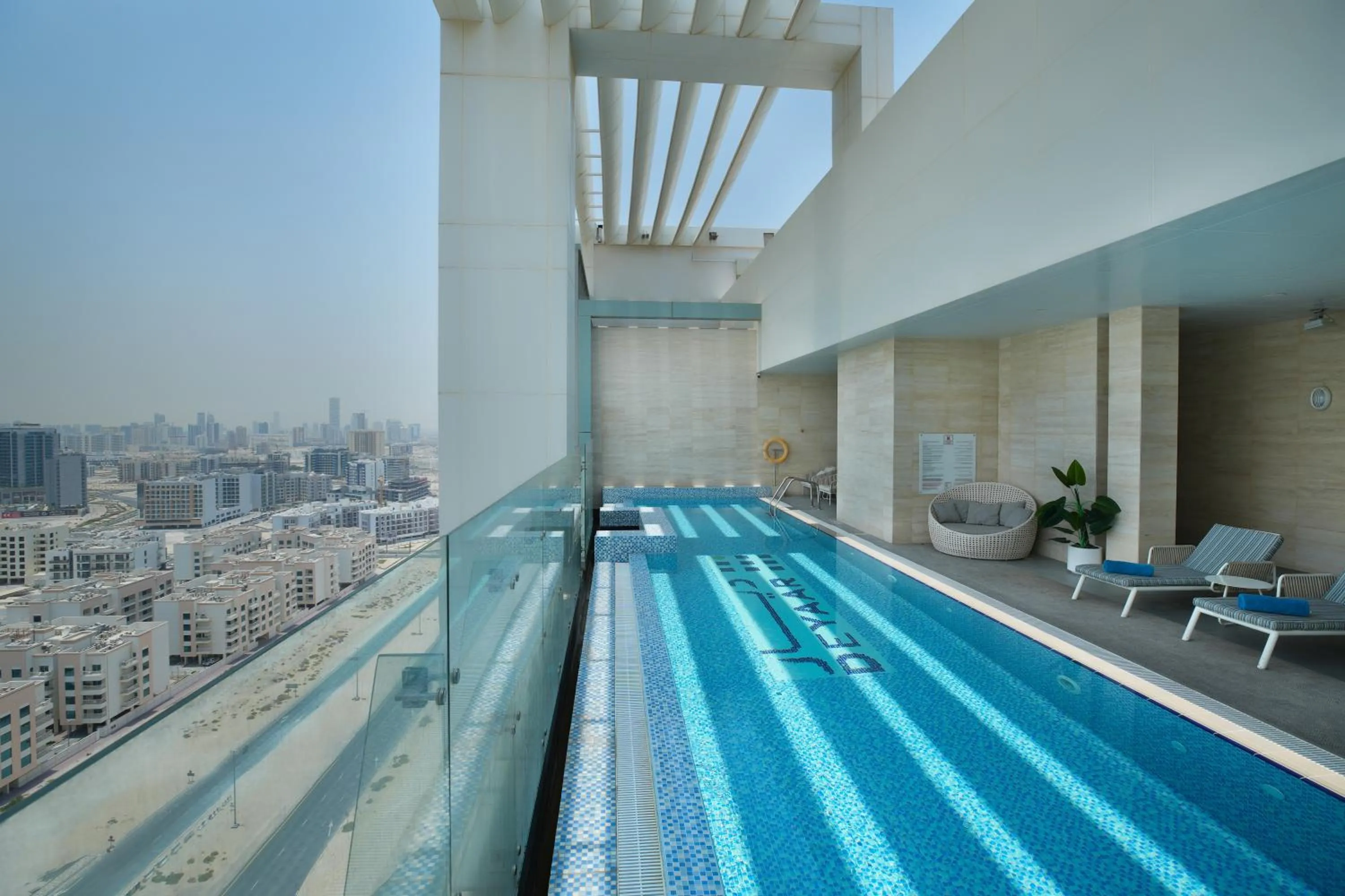Swimming pool in Millennium Executive Apartments Mont Rose