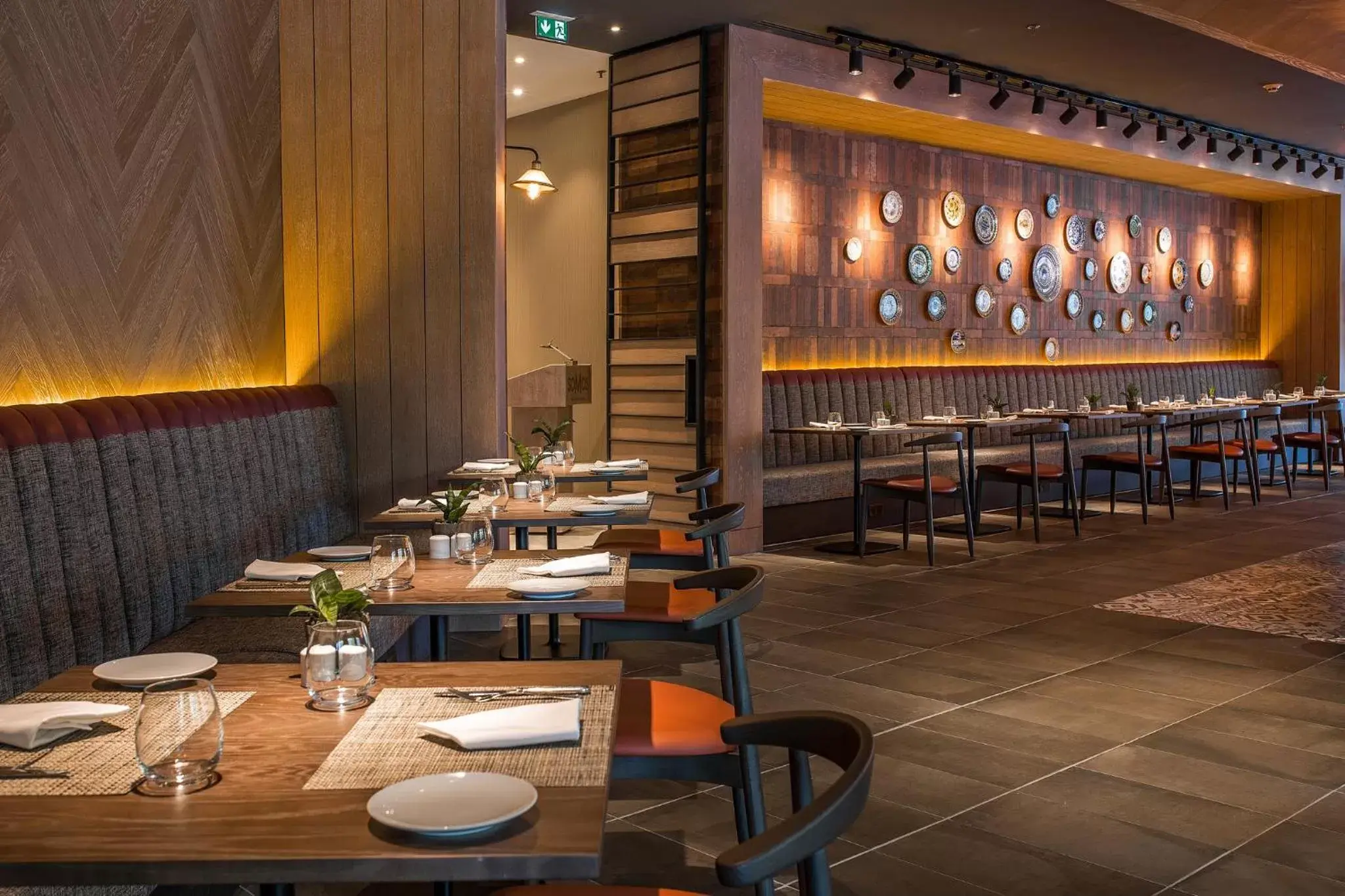 Restaurant/places to eat in Crowne Plaza Porto by IHG Restaurant/places to eat in Crowne Plaza Porto by IHG