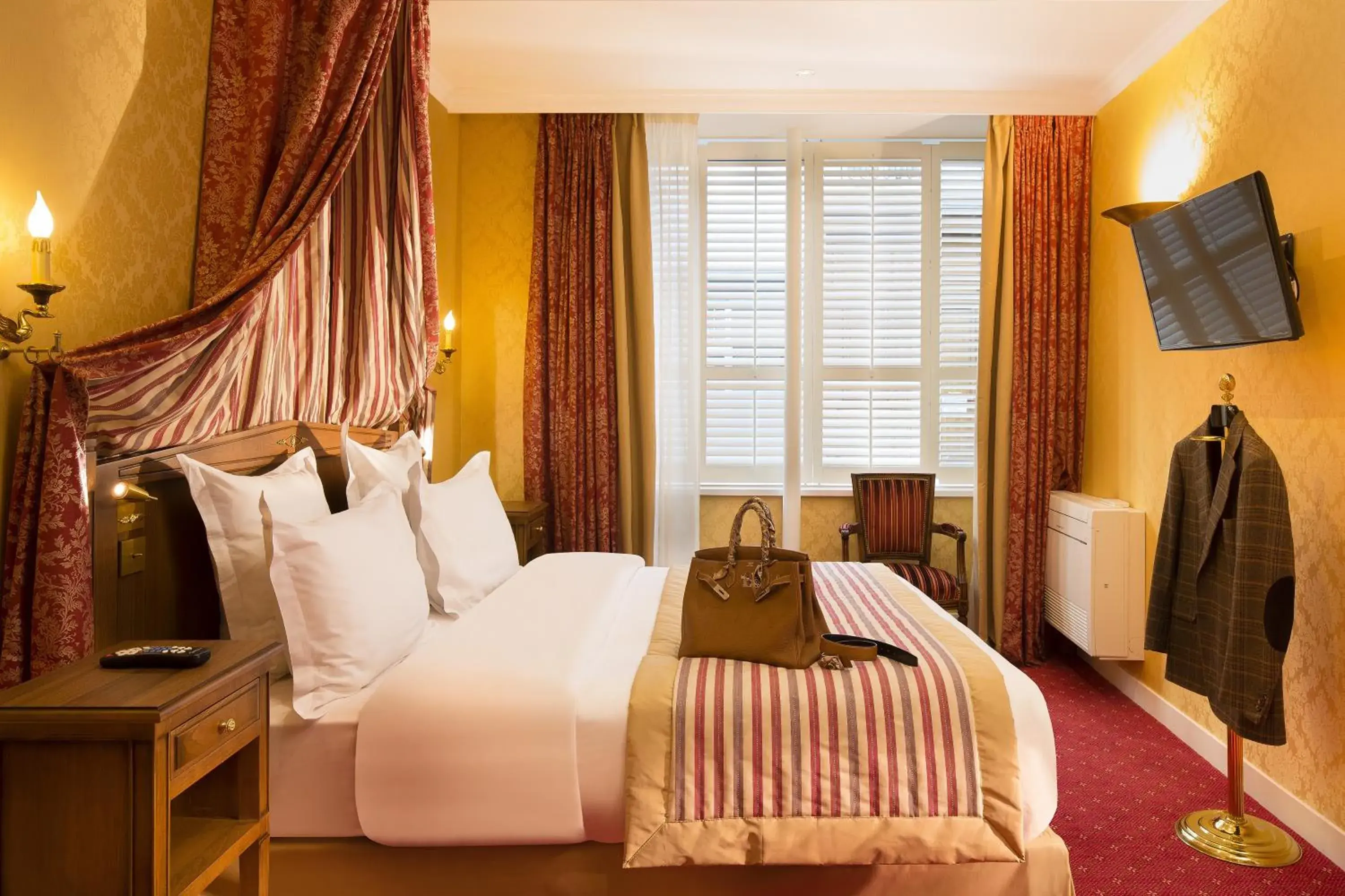 Bedroom, Bed in Hotel De Varenne