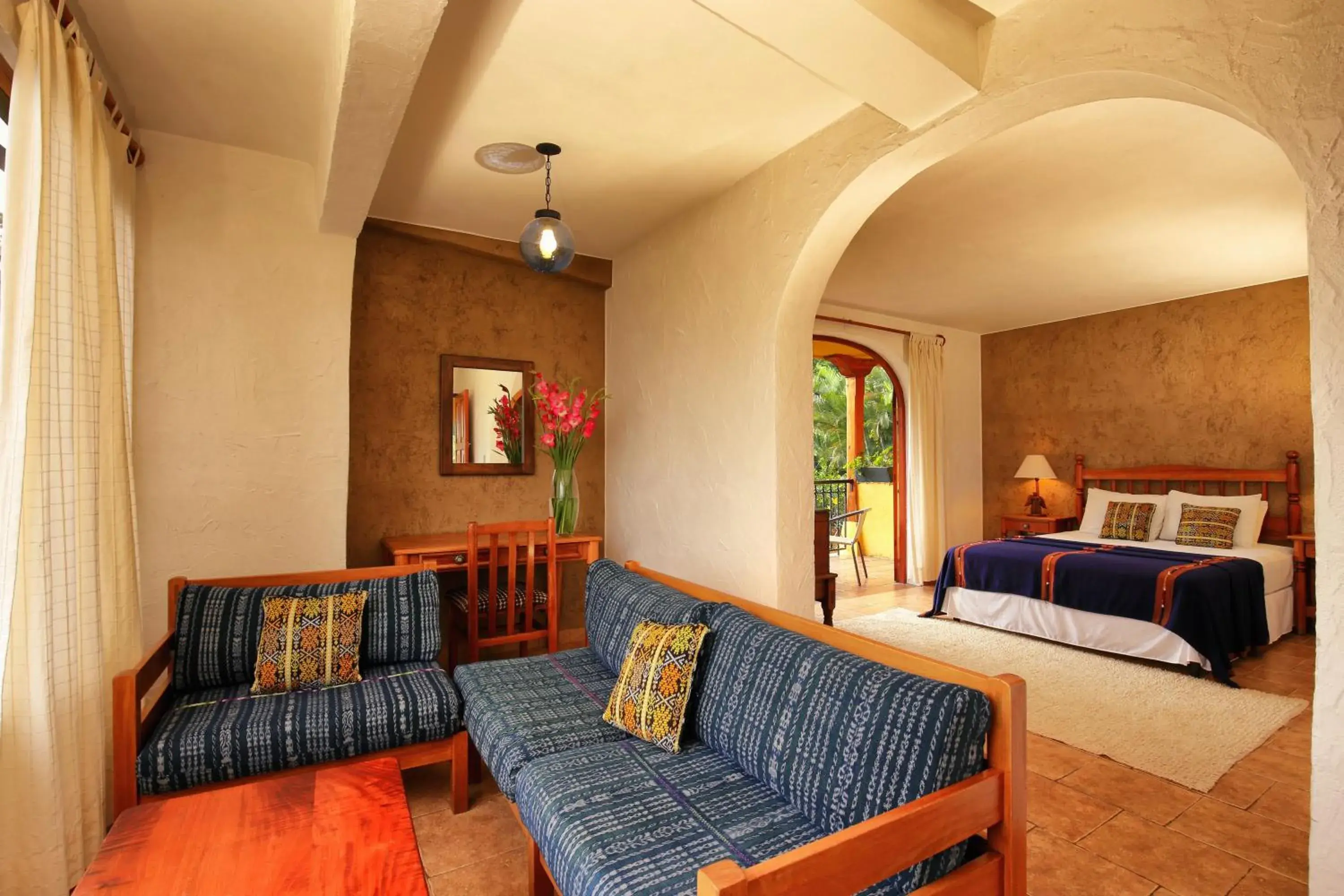 Bedroom, Seating Area in Villa Santa Catarina