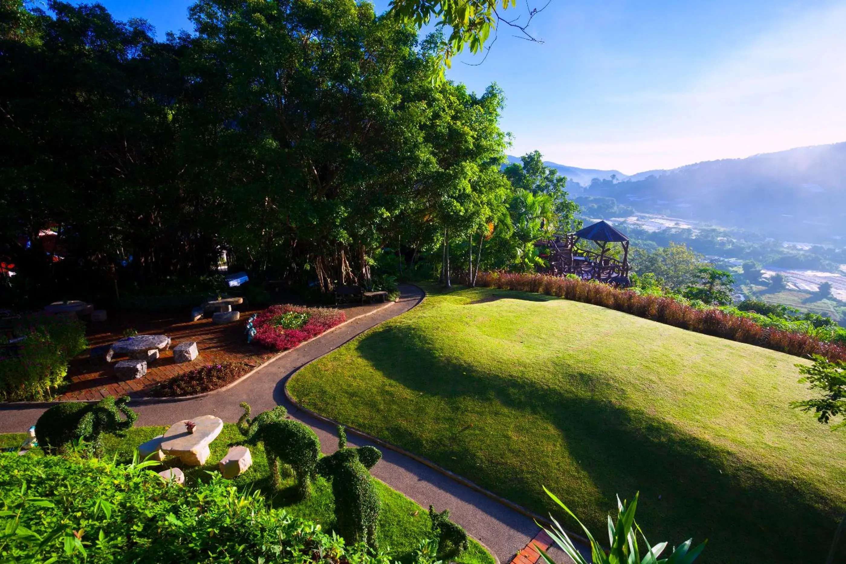 Garden in Panviman Chiang Mai Spa Resort