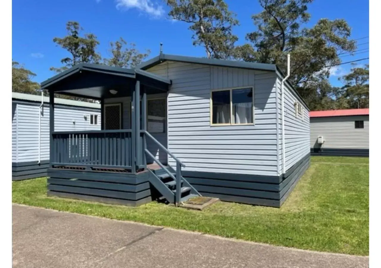 Superior Two-Bedroom Cabin - Sleeps 6 in Discovery Parks - Narooma Beach