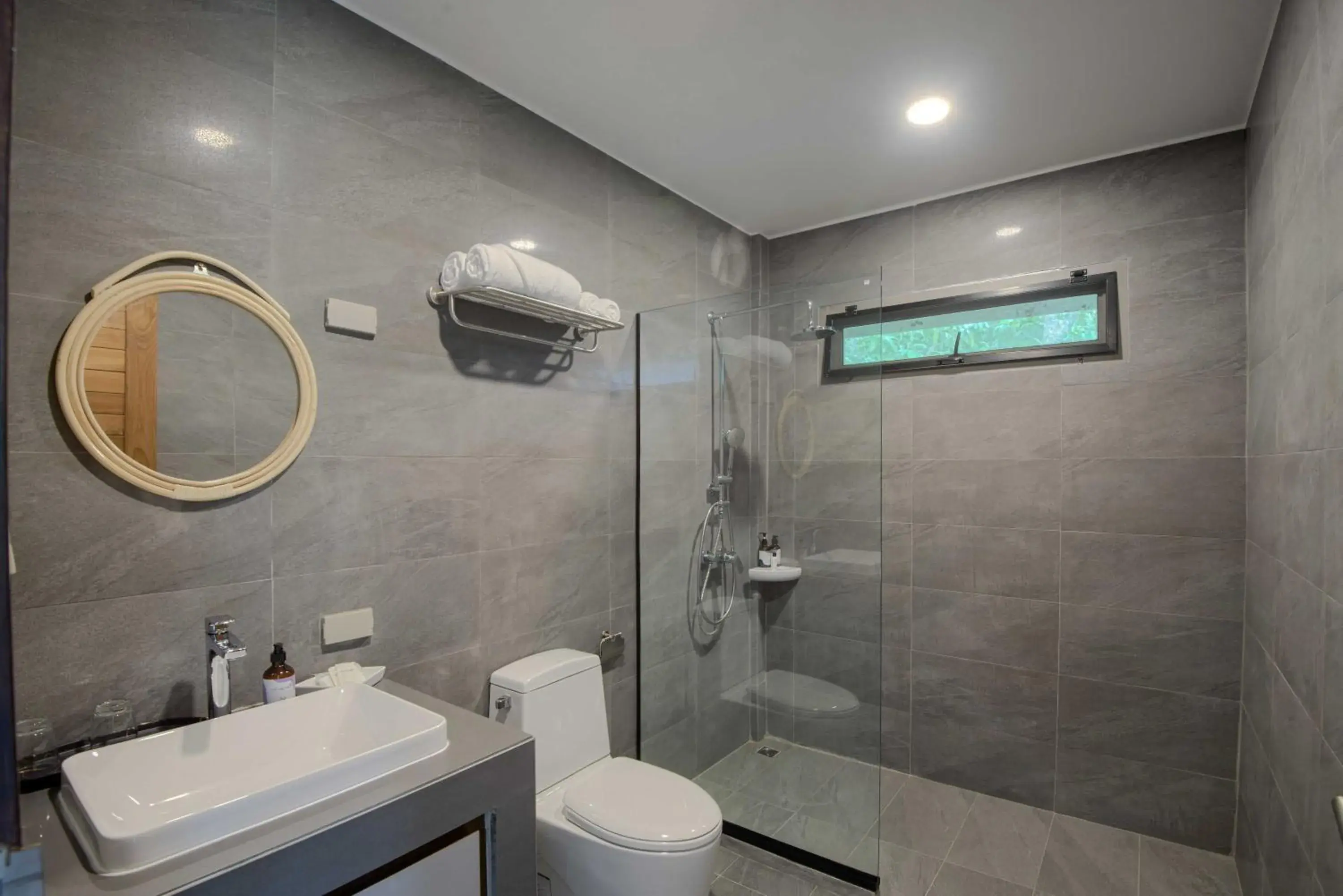 Shower, Bathroom in Anda Lanta Resort