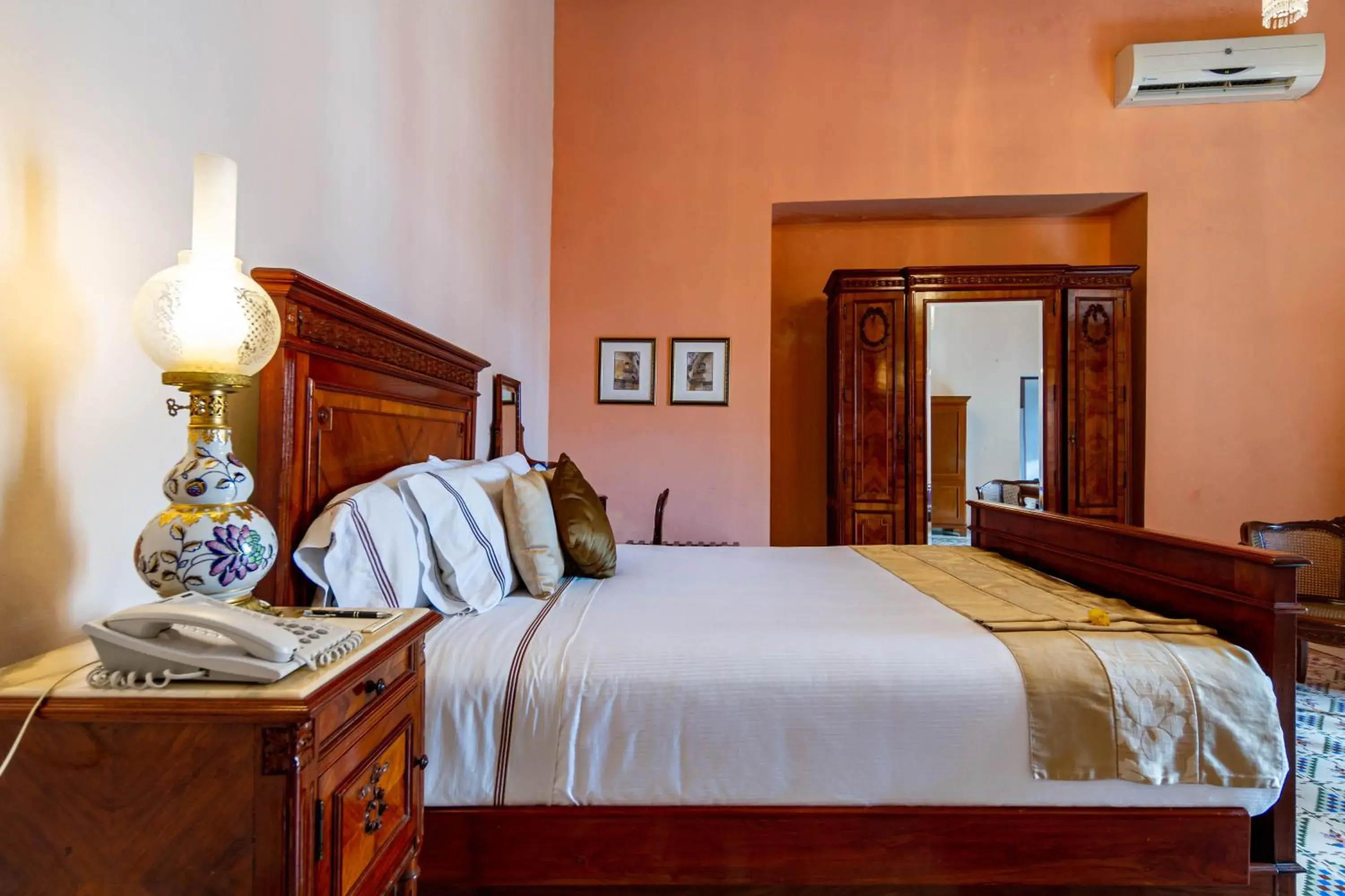 Photo of the whole room, Bed in Hotel Boutique Casa Don Gustavo
