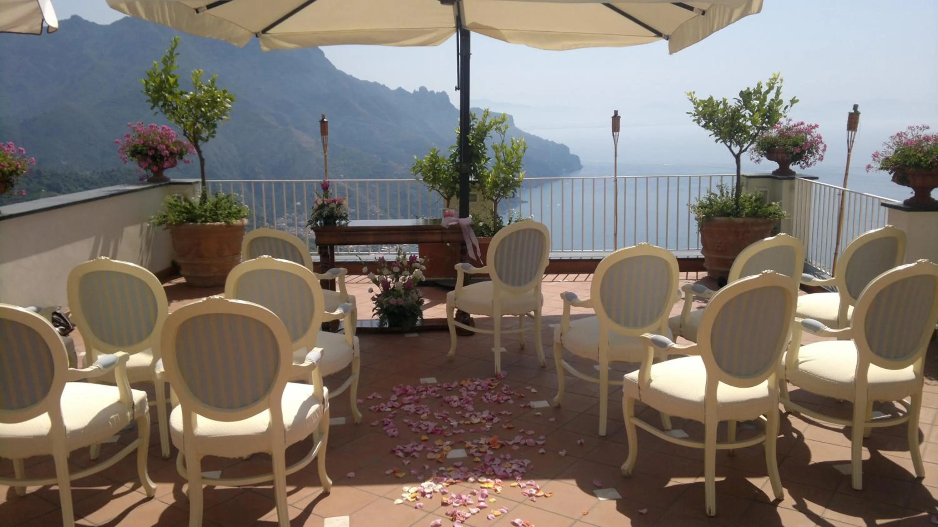 Banquet/Function facilities in Hotel Villa Fraulo