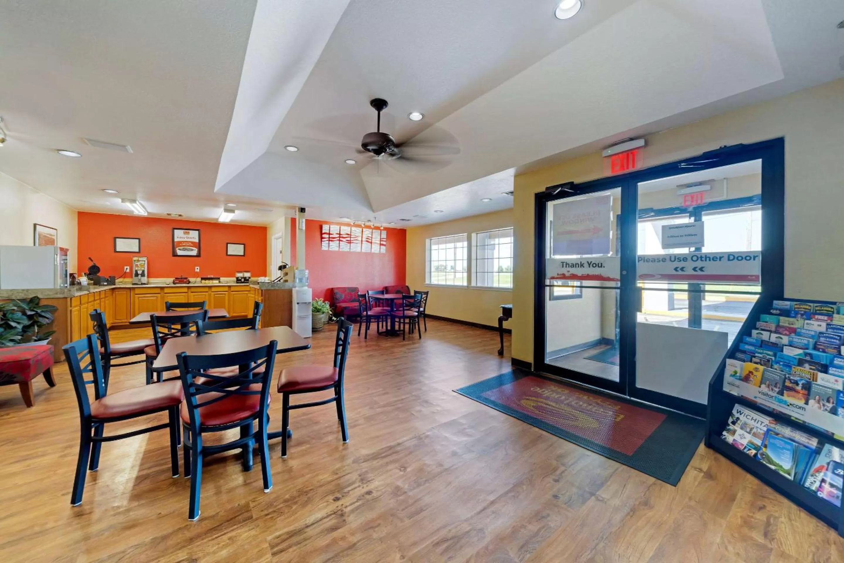 Lobby or reception in Econo Lodge