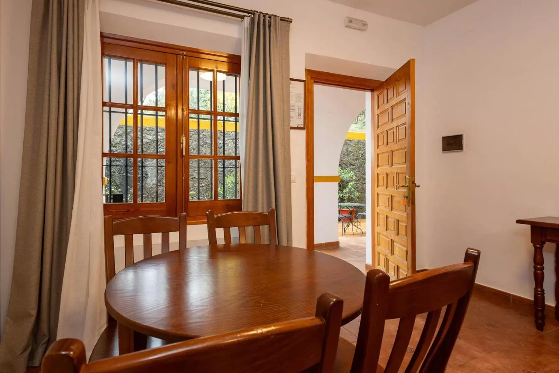 Living room, Dining Area in Tugasa Las Truchas