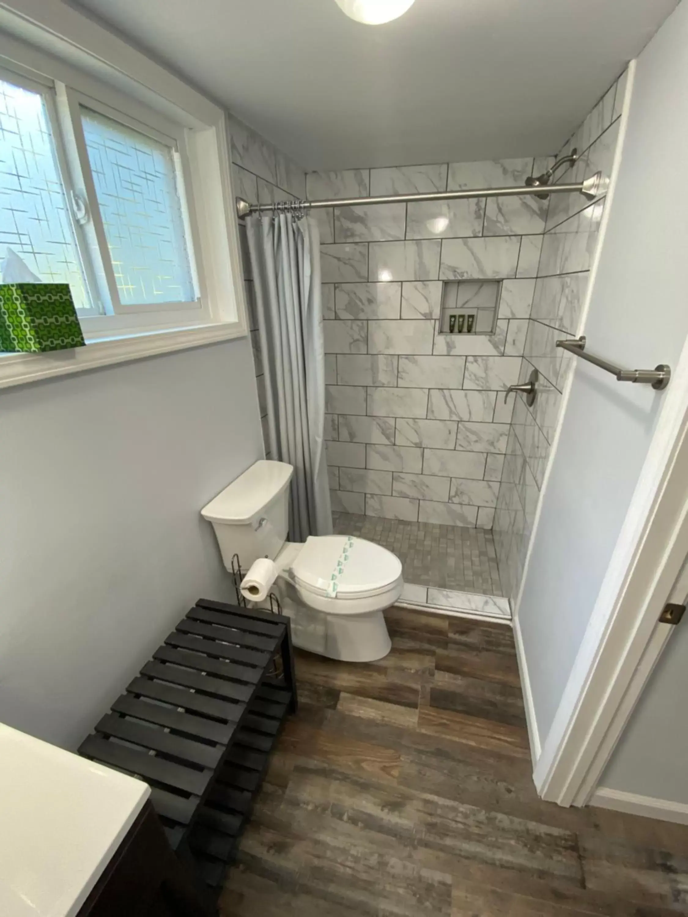 Bathroom in Veda Inn & Cottages