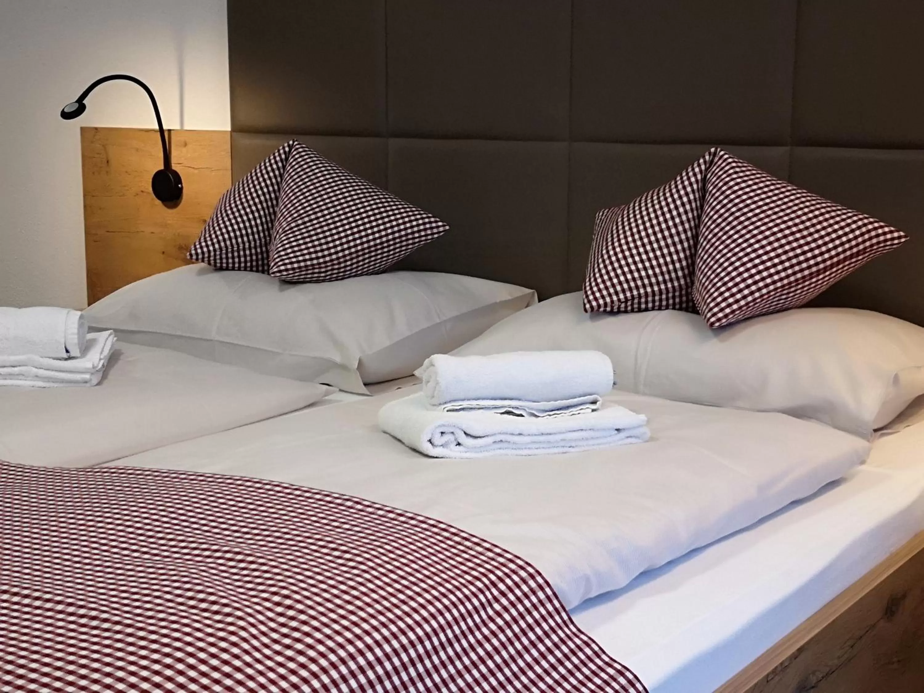 Photo of the whole room, Bed in Hotel Aschauer Hof z'Fritzn