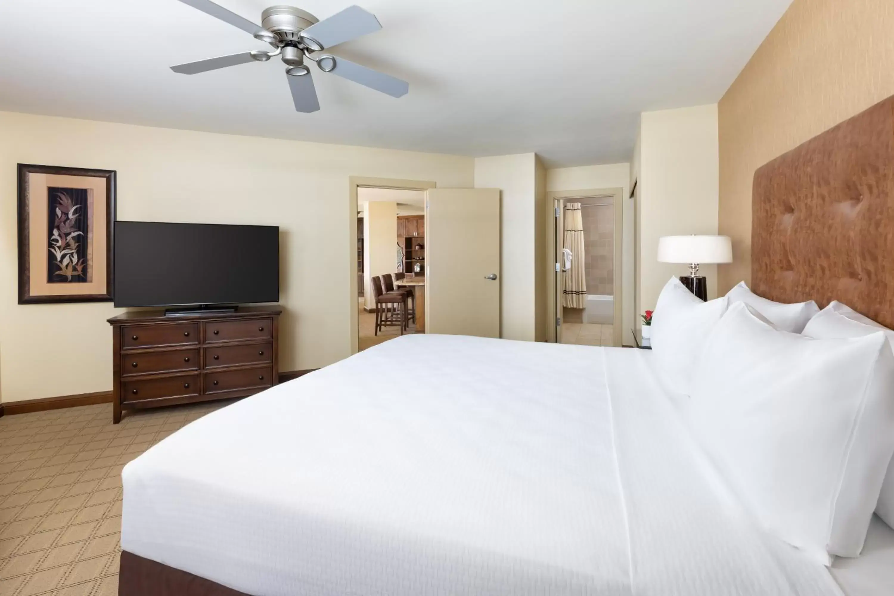 Bedroom, Bed in Elevation Hotel & Spa