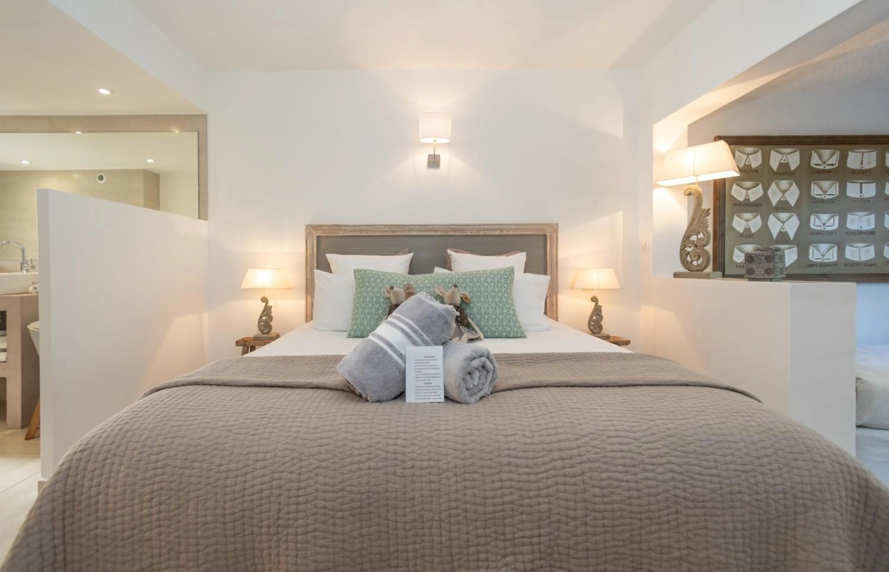 Bed in Hôtel Font Mourier