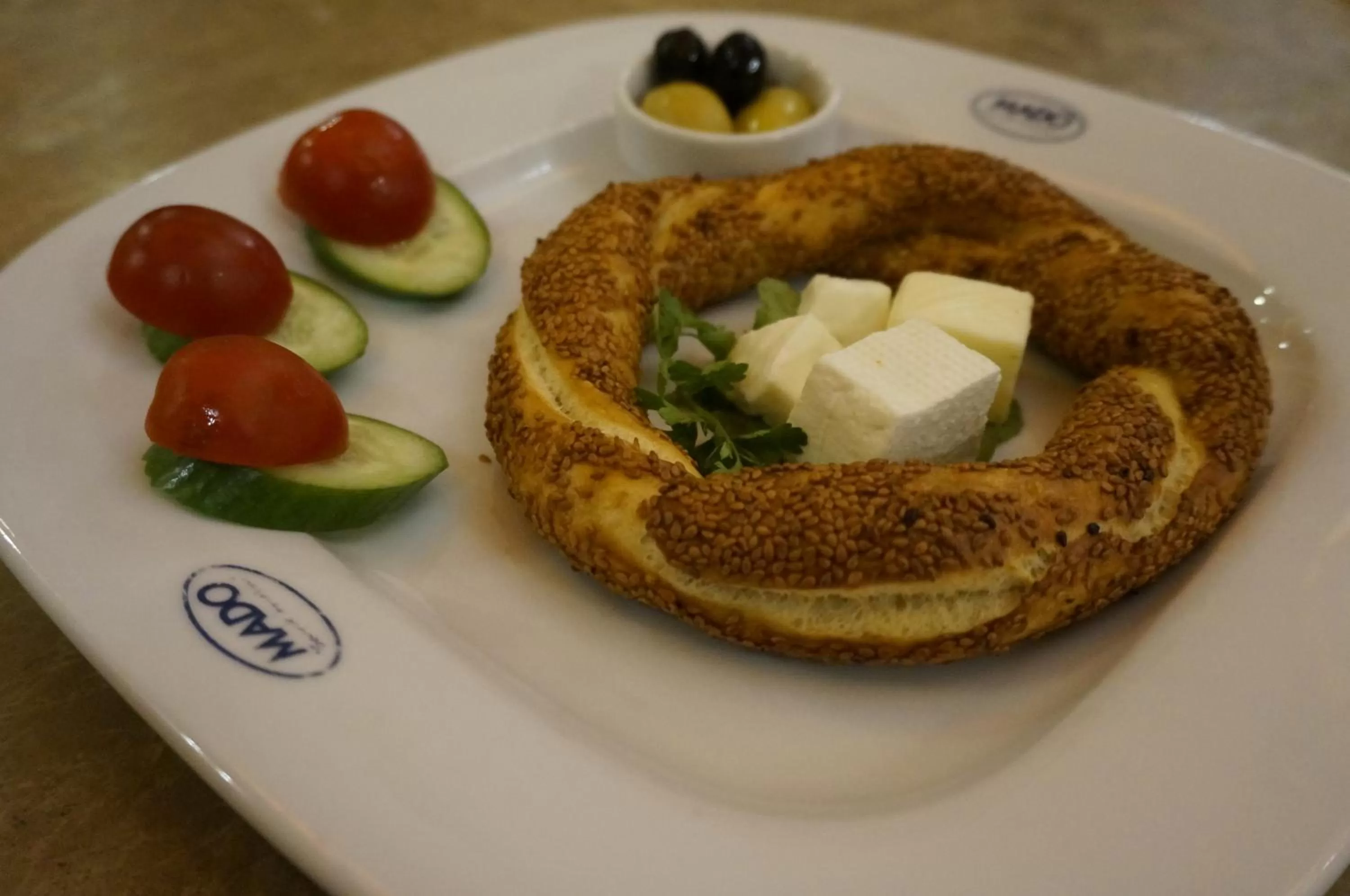 Breakfast in Empire Suite Hotel