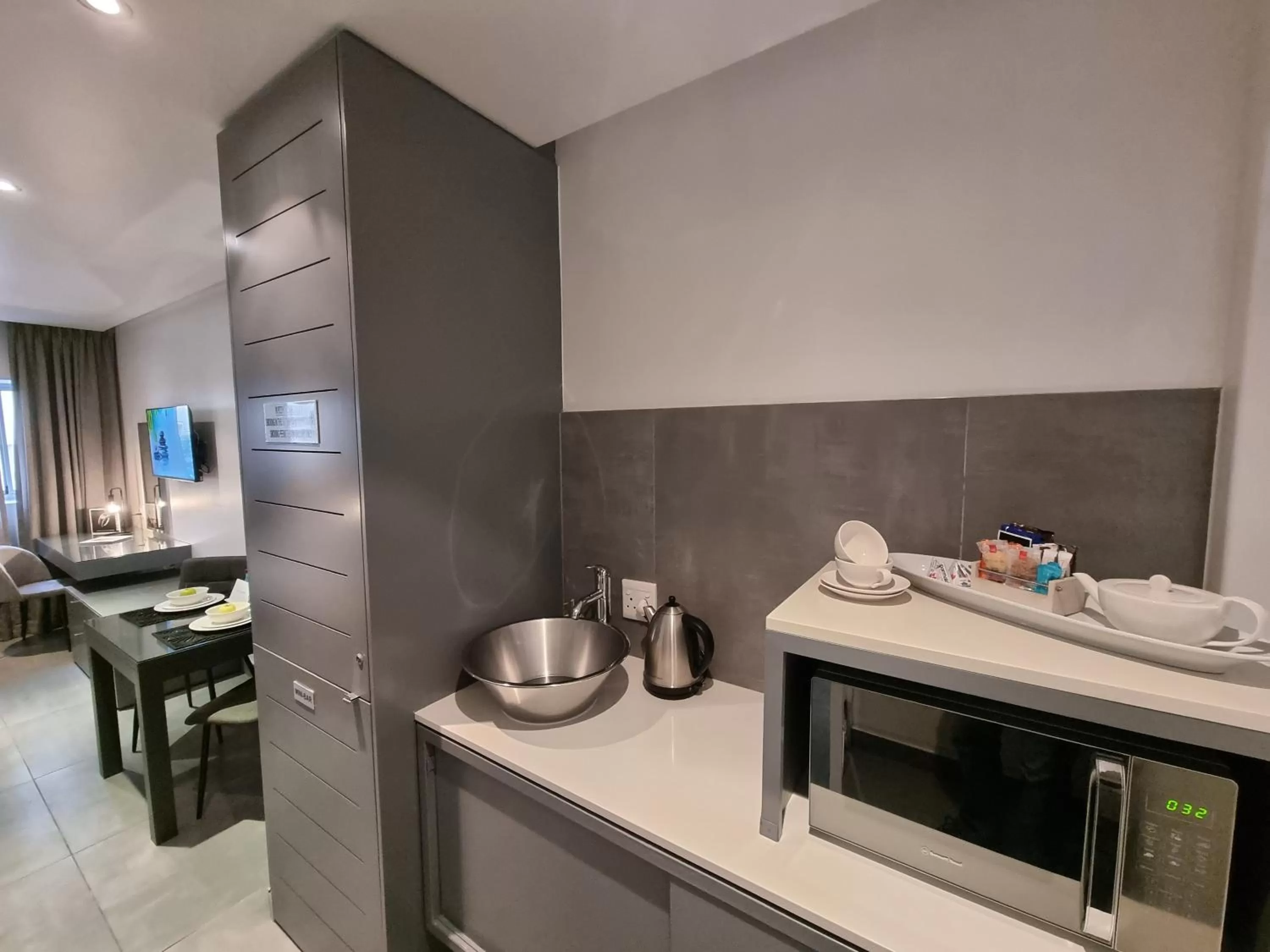 Kitchen or kitchenette in Atlantic Affair Boutique Hotel