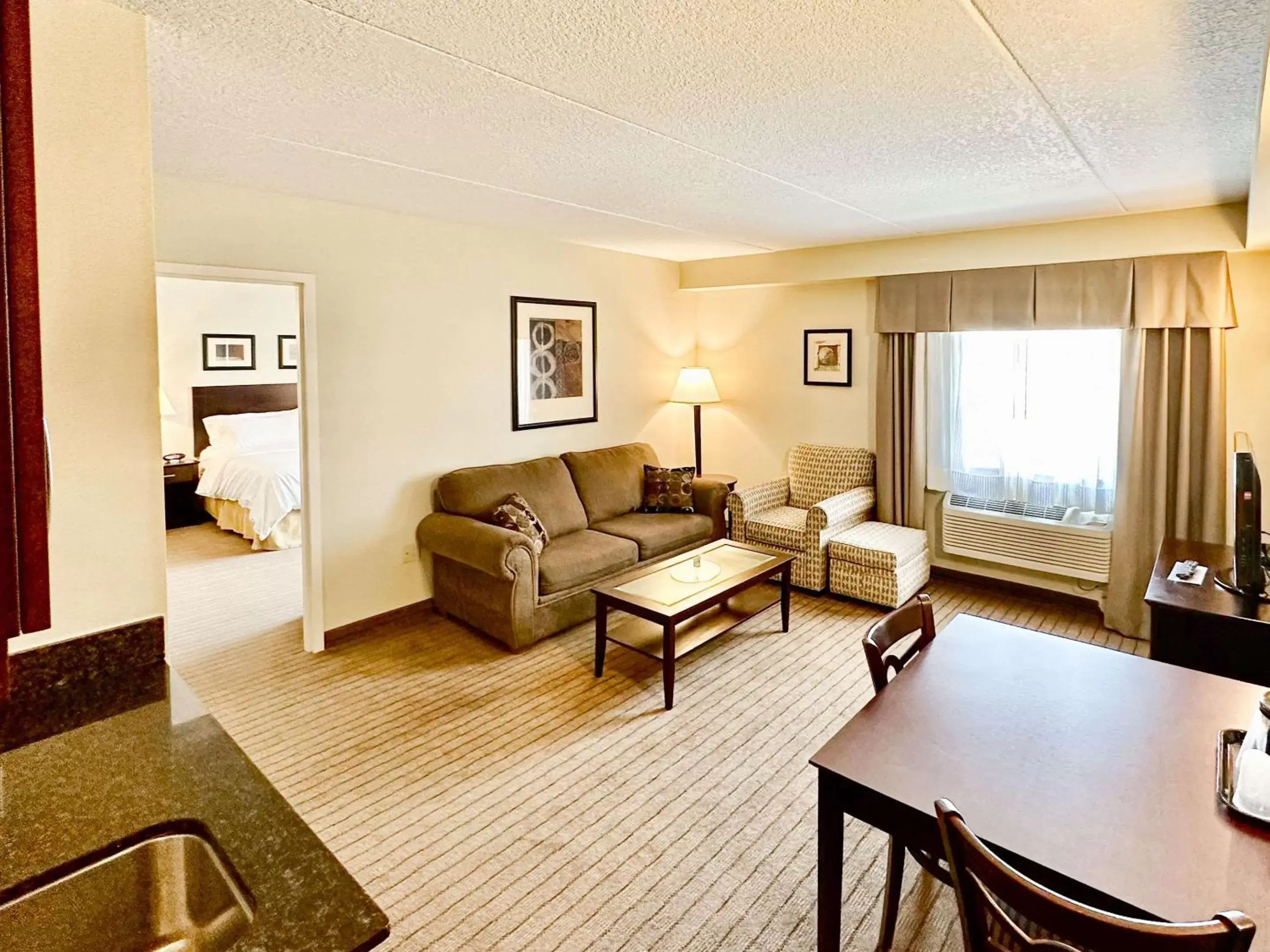 Bedroom, Seating Area in Comfort Inn & Suites