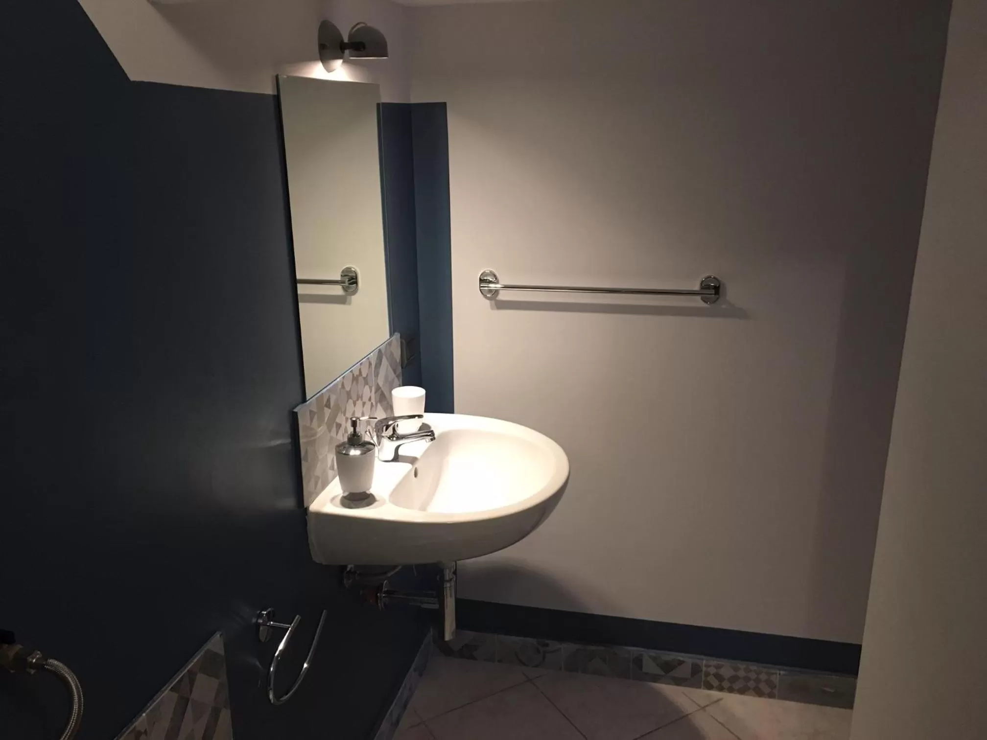 Bathroom in Cialoma B&B