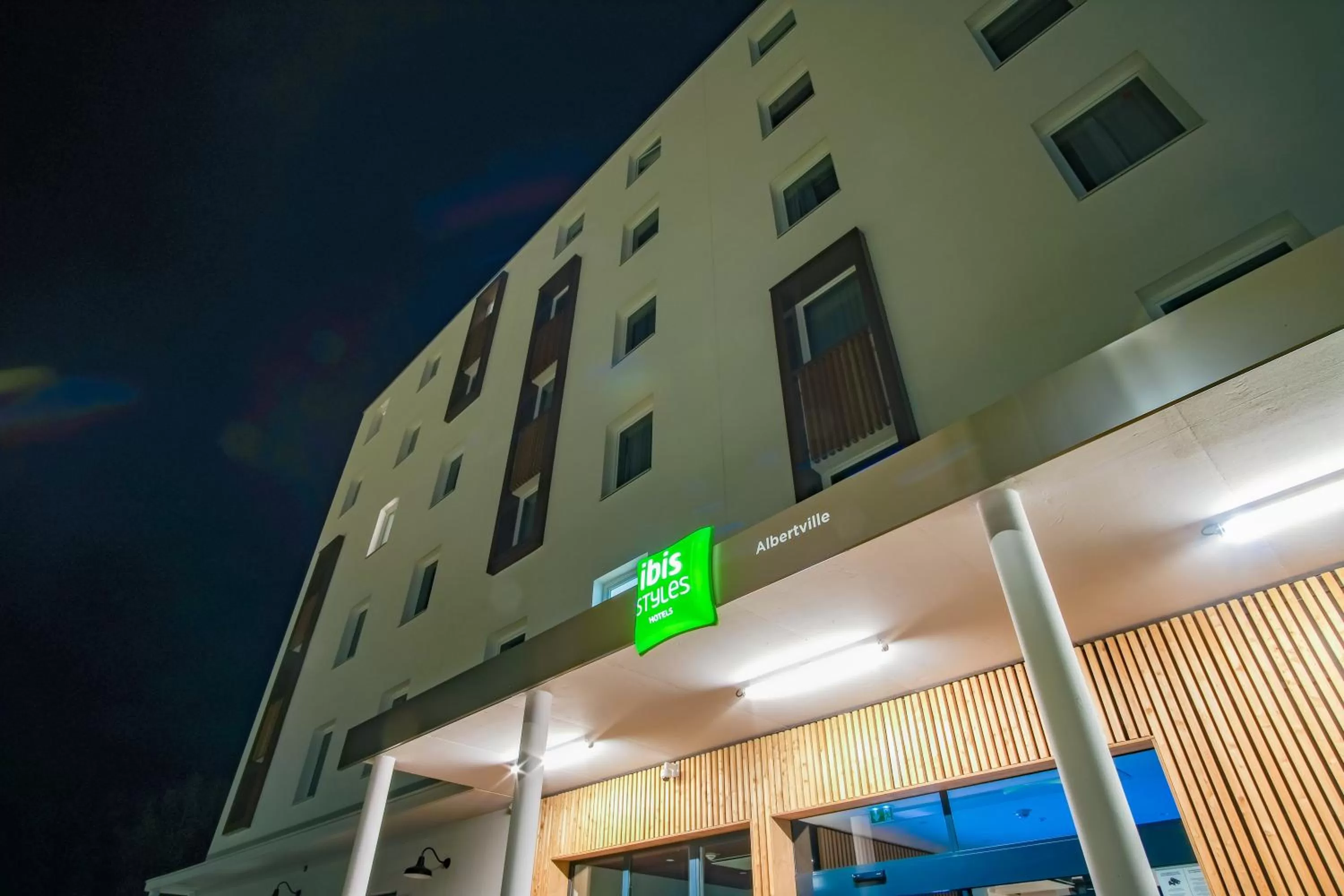 Facade/entrance in ibis Styles Albertville