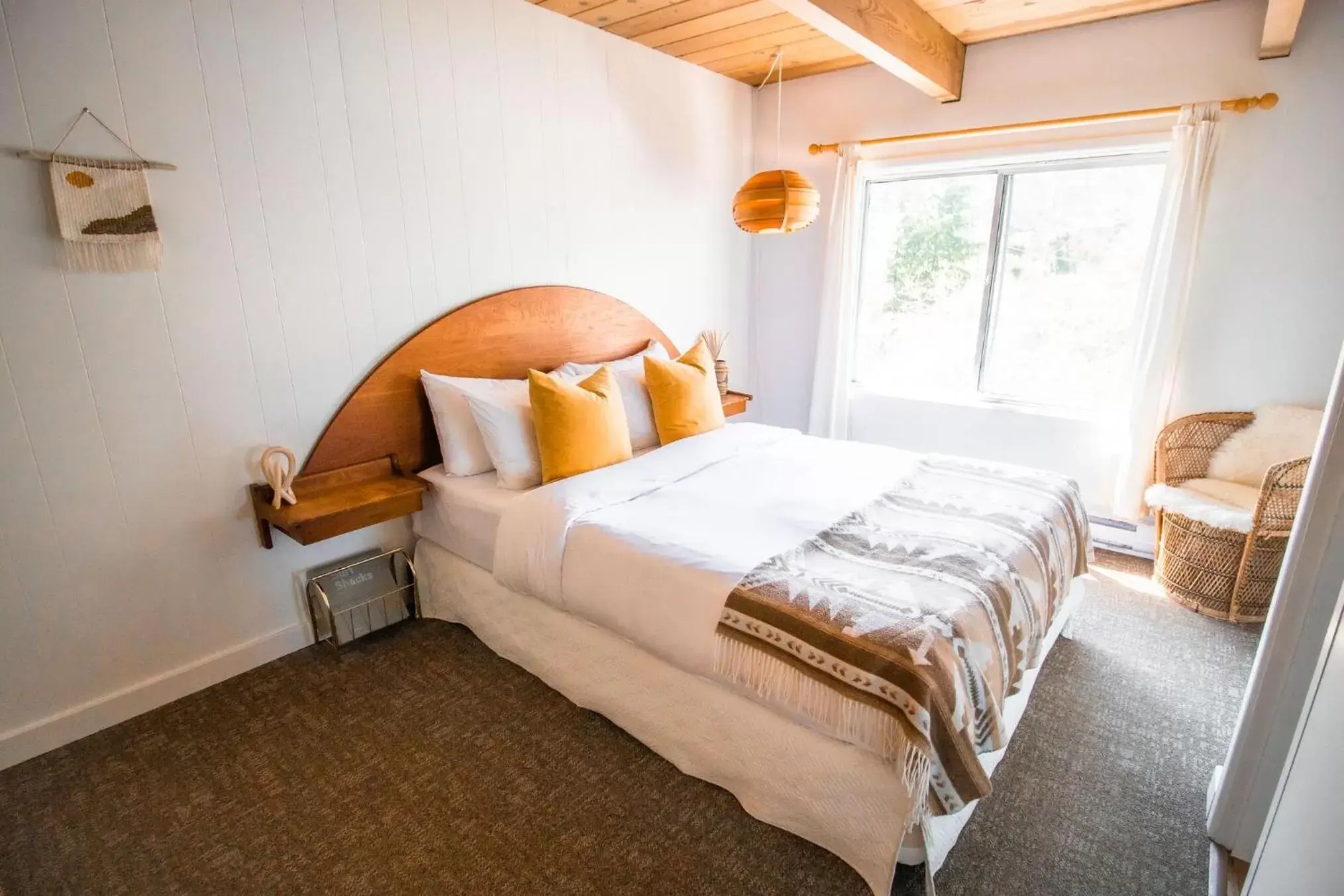 Bedroom, Bed in The Shoreline Tofino