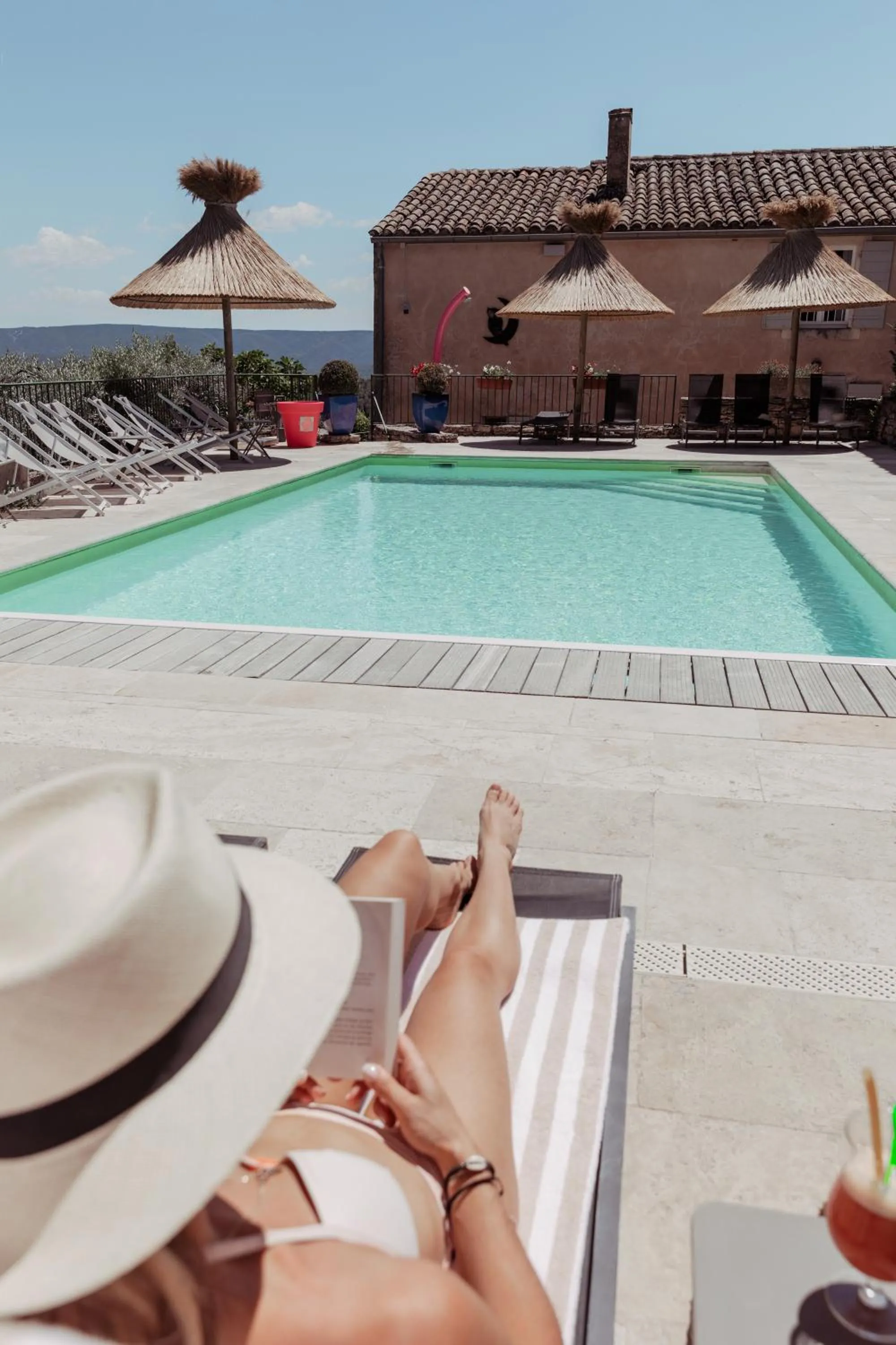 People in Mas des Romarins, The Originals Relais