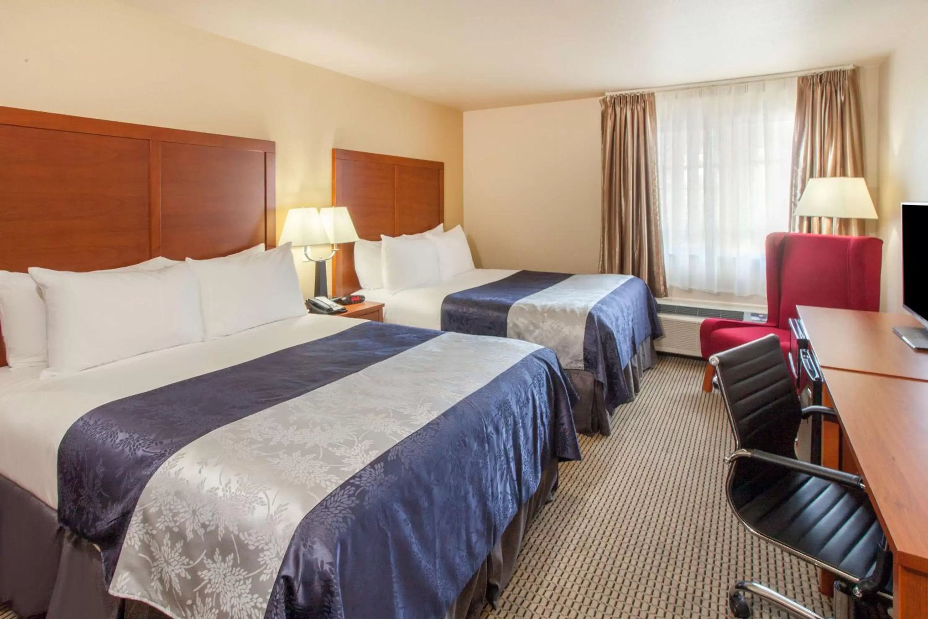 Queen Room with Two Queen Beds - Disability Access/Non-Smoking in Baymont by Wyndham Grand Forks