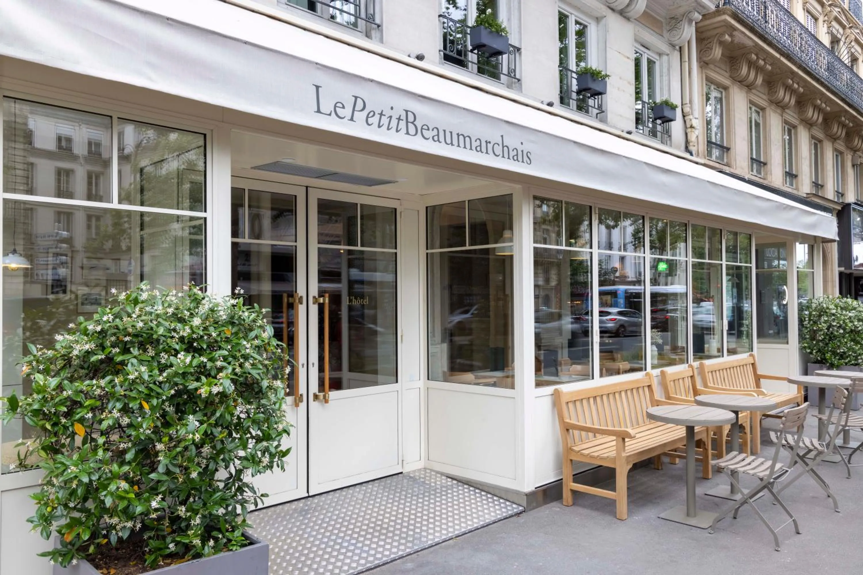 Property building in Le Petit Beaumarchais Hotel & Spa
