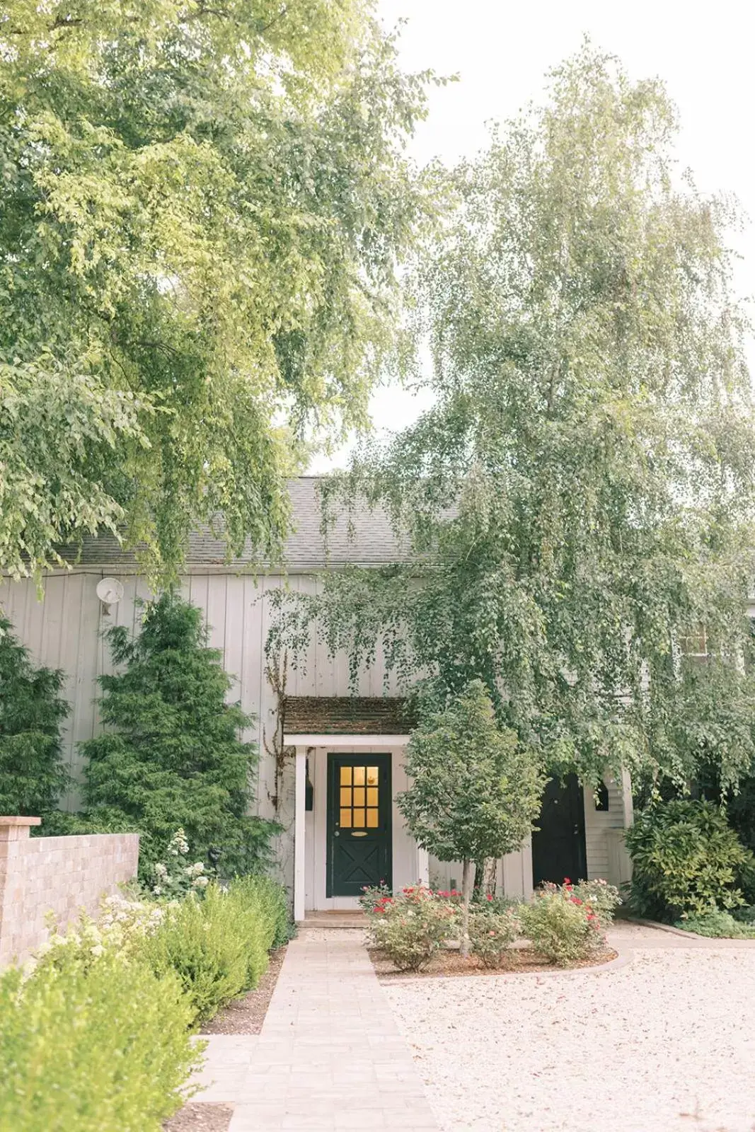 Property building in Fairville Inn Property building in Fairville Inn