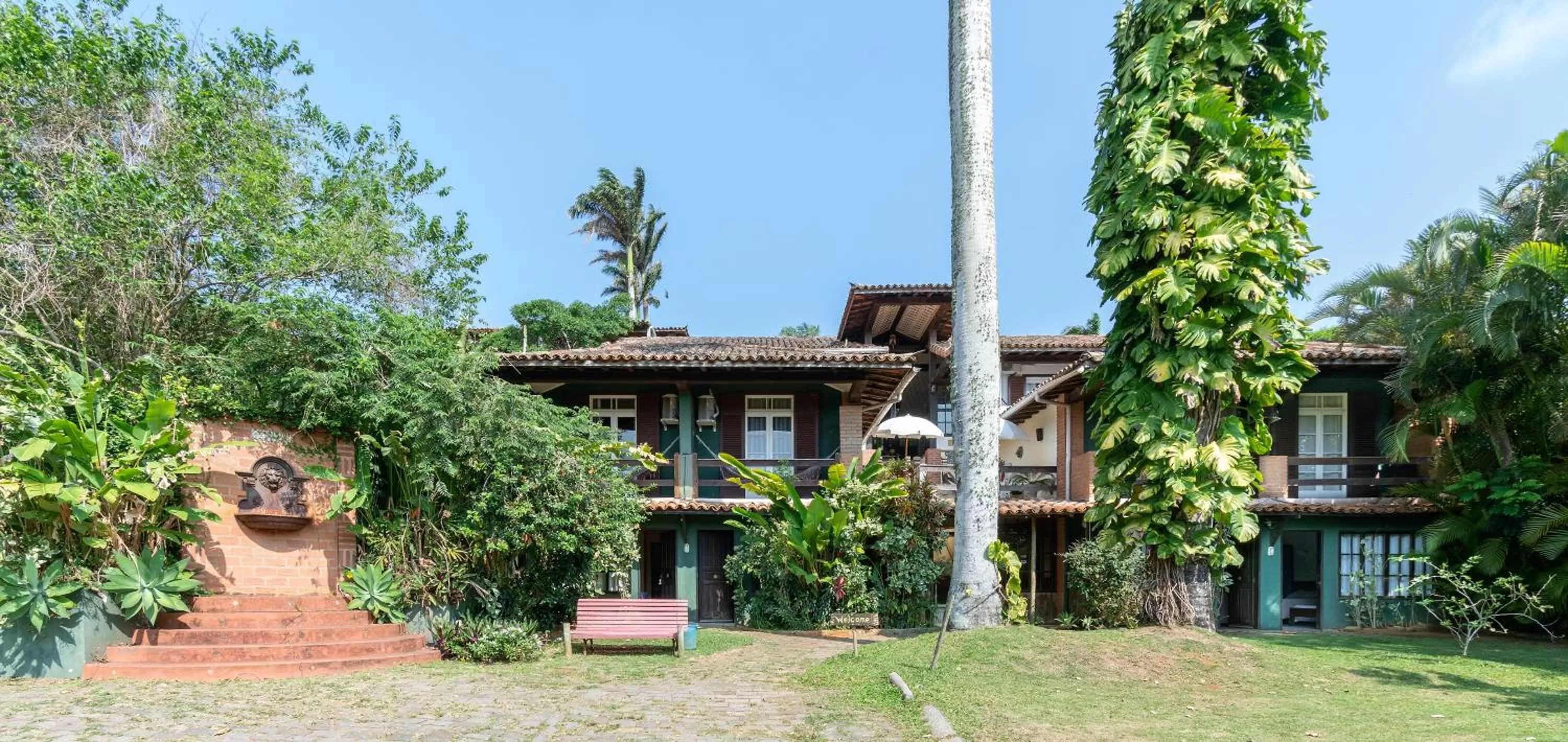 Facade/entrance in Pousada Afrika