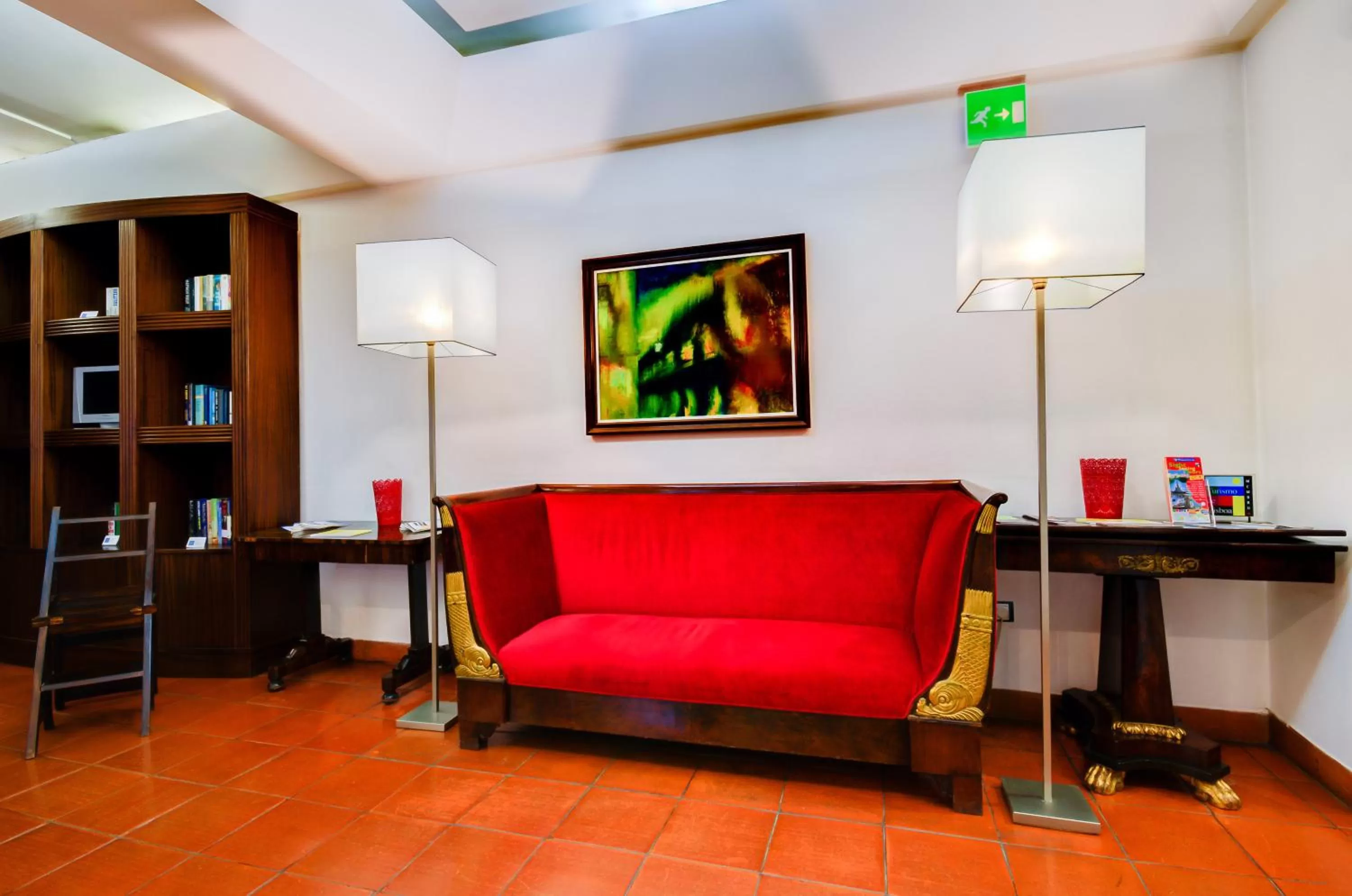 Library in Hotel Principe Real