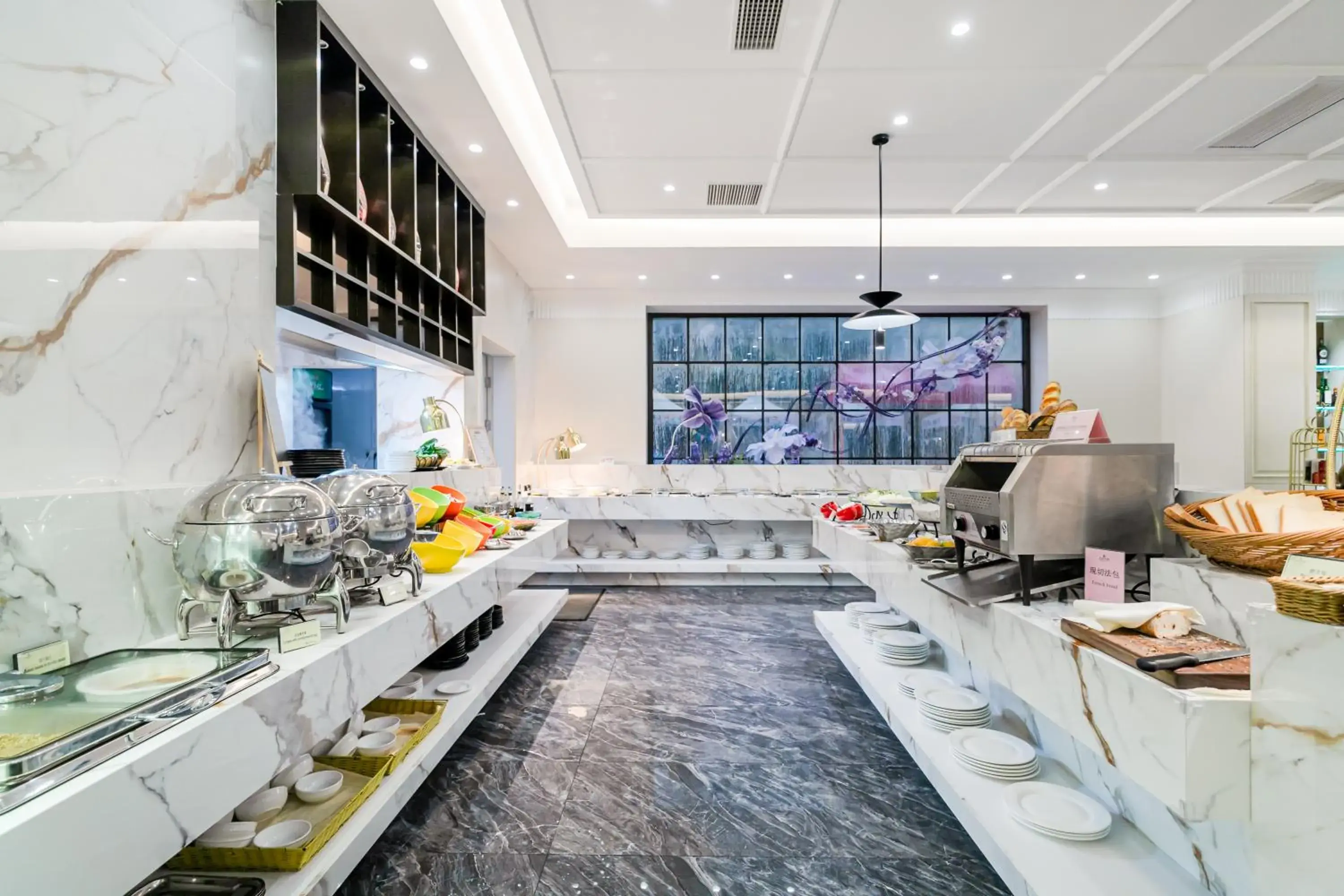 Restaurant/places to eat in Guangdong Victory Hotel Restaurant/places to eat in Guangdong Victory Hotel