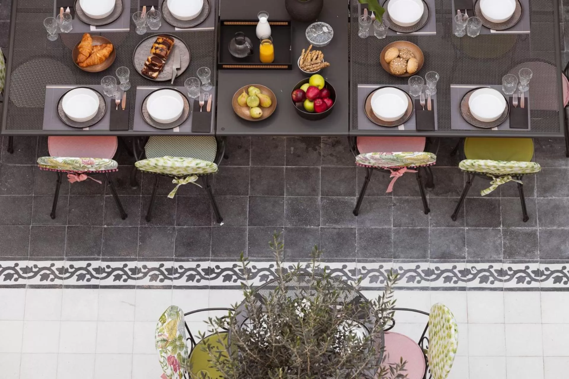 Patio in Castro Hotel Syros