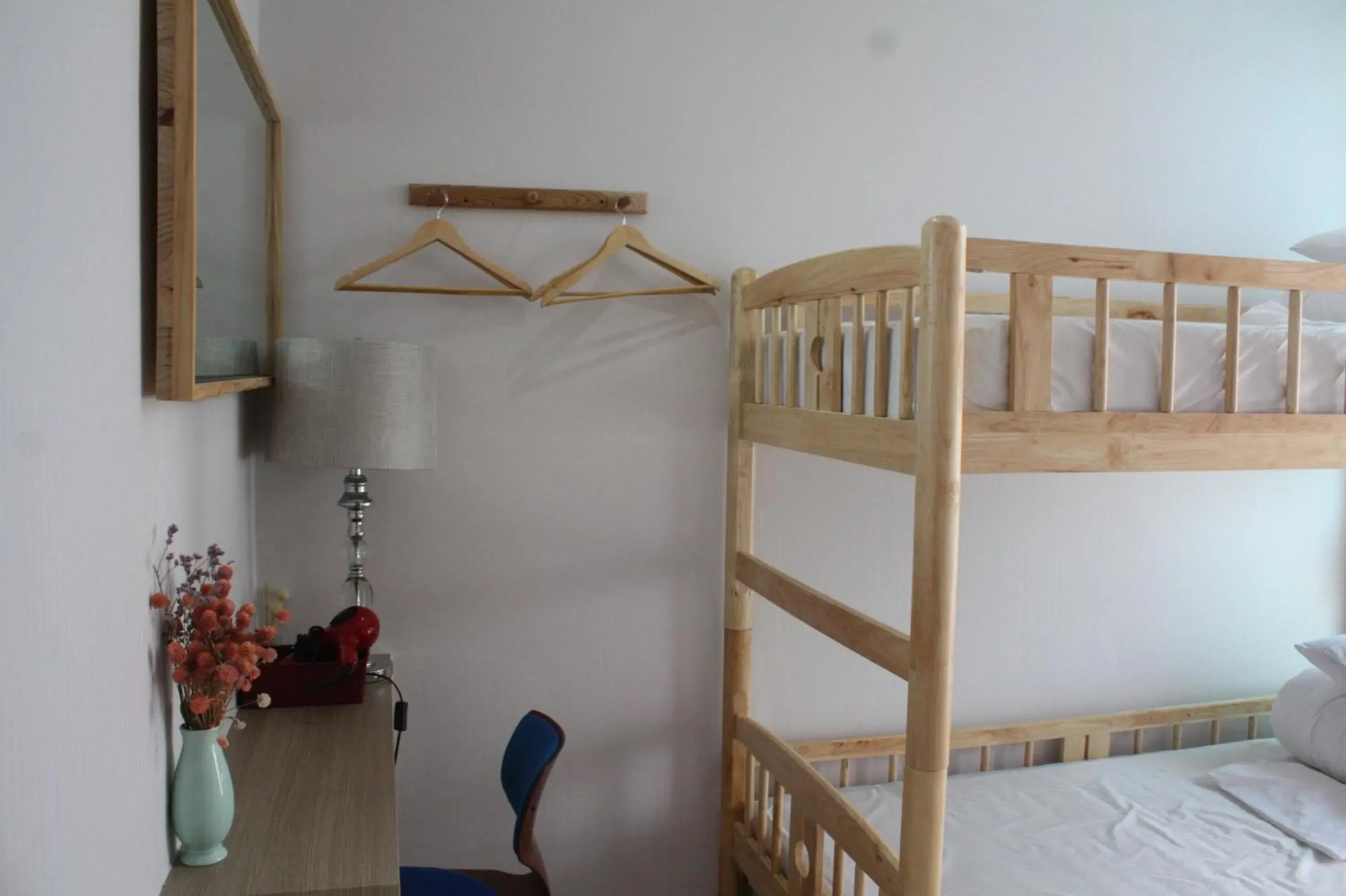 Shower, Bunk Bed in Andong Poong-gyung HOSTEL n LIBRARY