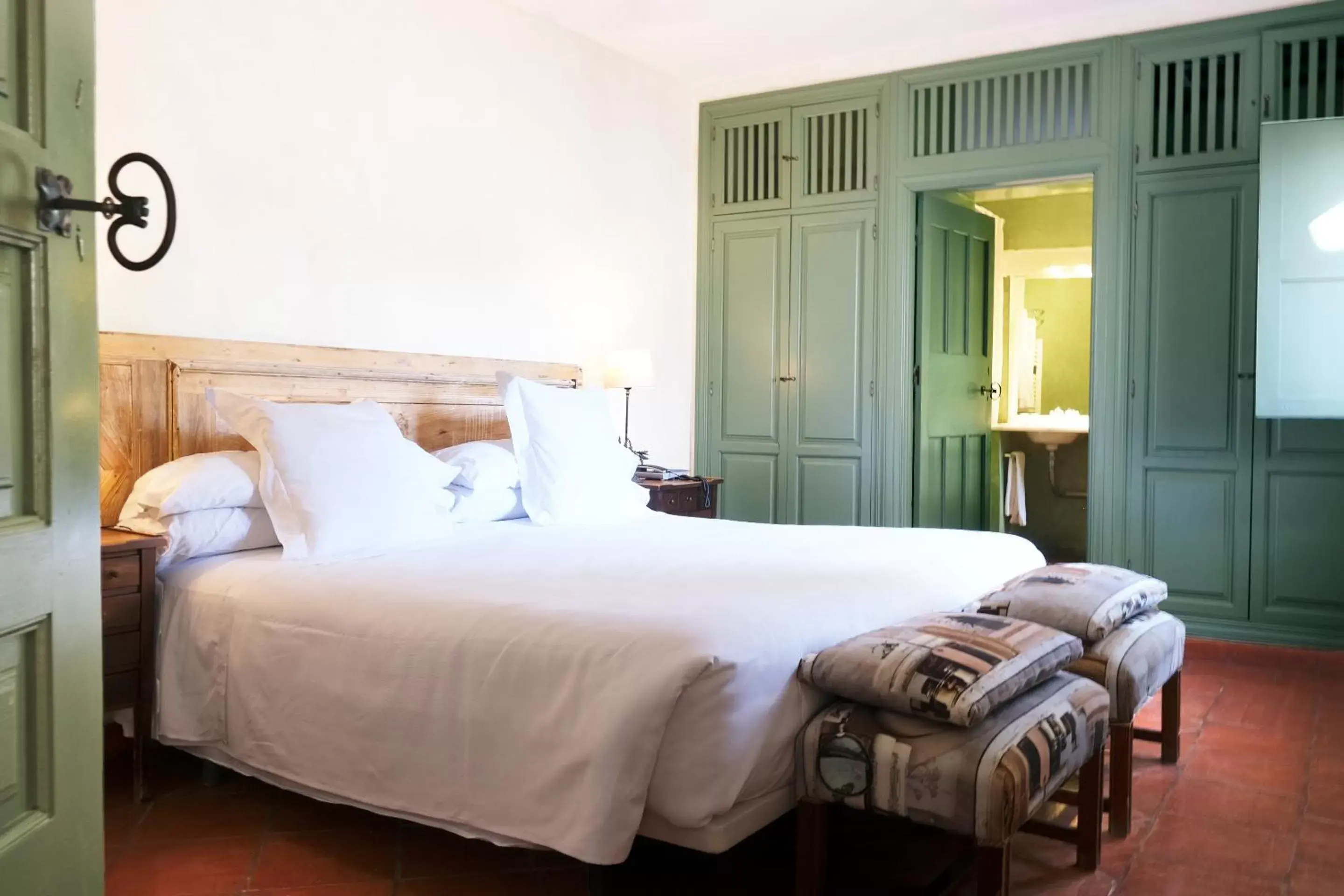 Bedroom, Bed in Hotel Boutique Molino del Arco