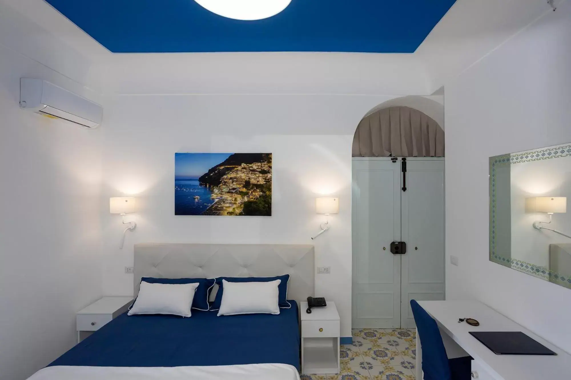 Bed, Seating Area in Locanda Costa D'Amalfi