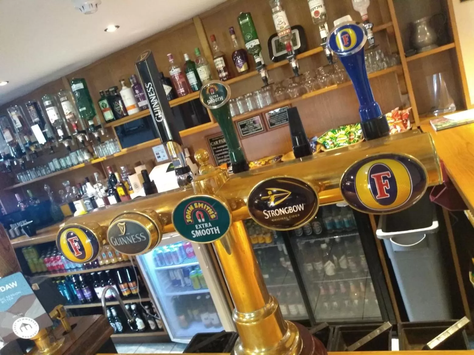 Lounge or bar in The Crossings