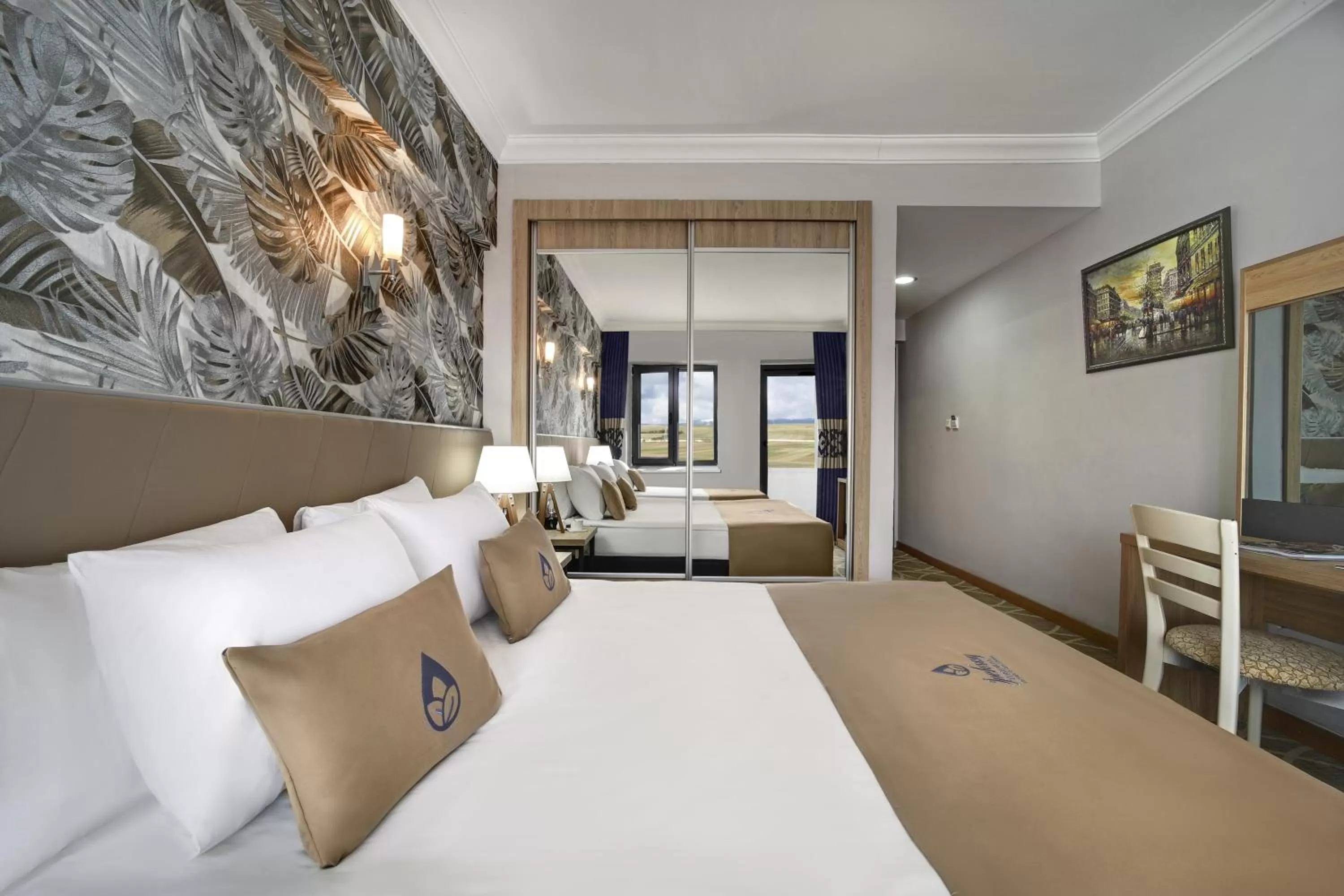 Bed in Ipeksoy Thermal Hotel