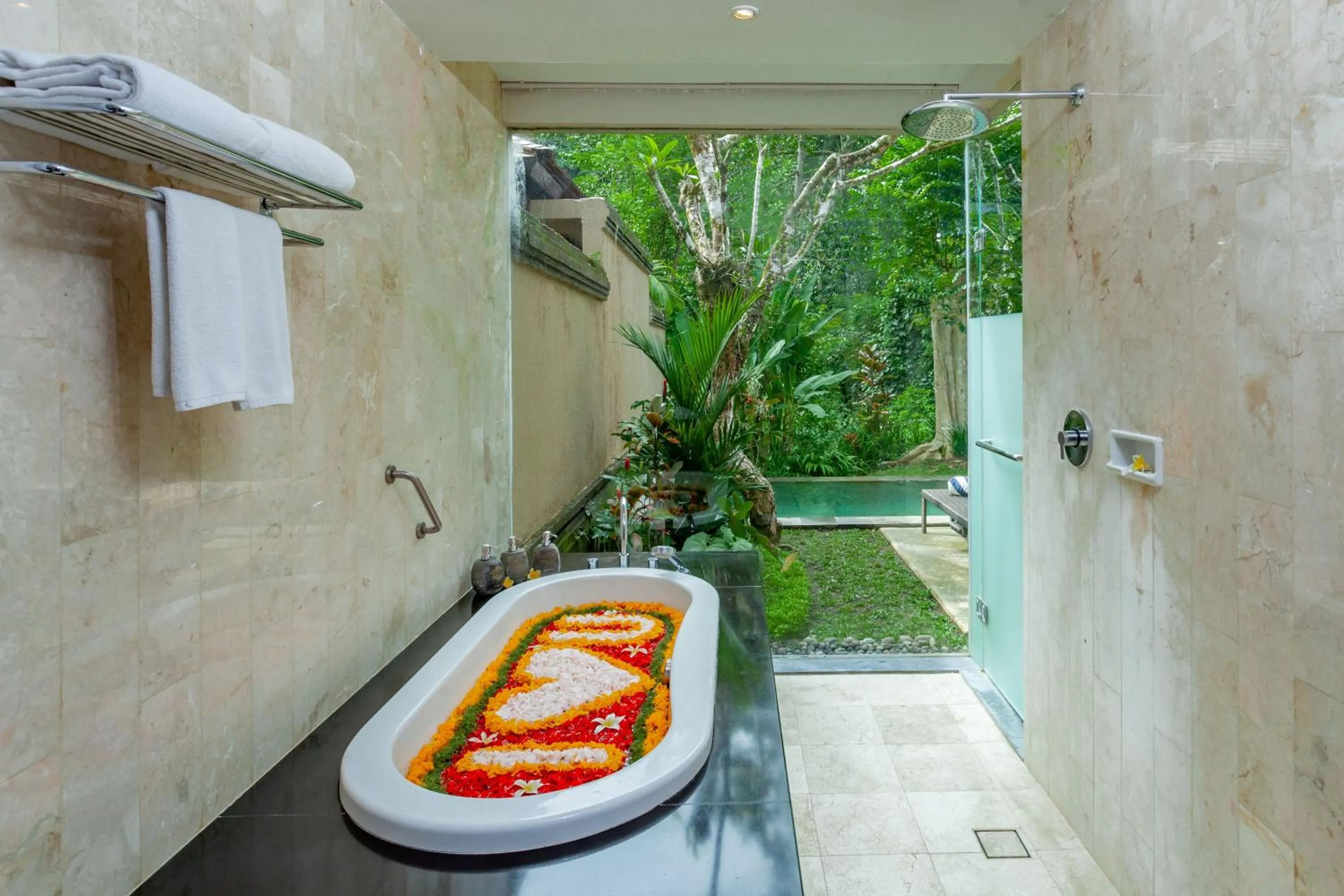 Bathroom in The Lokha Ubud Resort, Villas & SPA