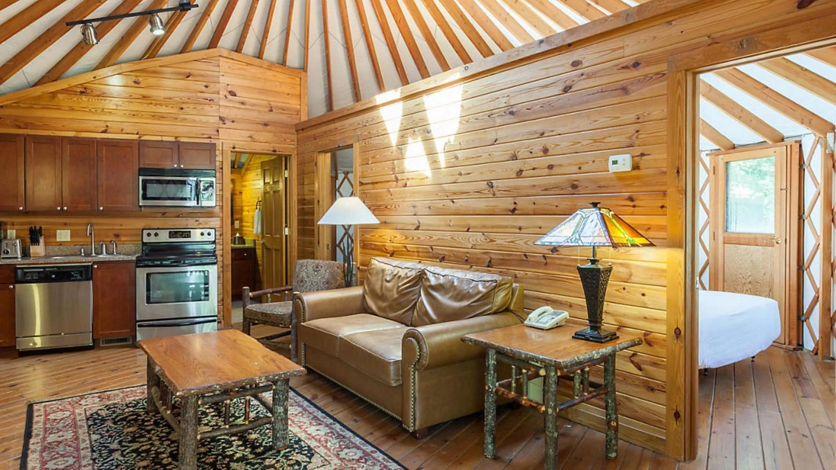 Kitchen or kitchenette in Bluegreen Vacations Shenandoah Crossing, an Ascend Collection Resort