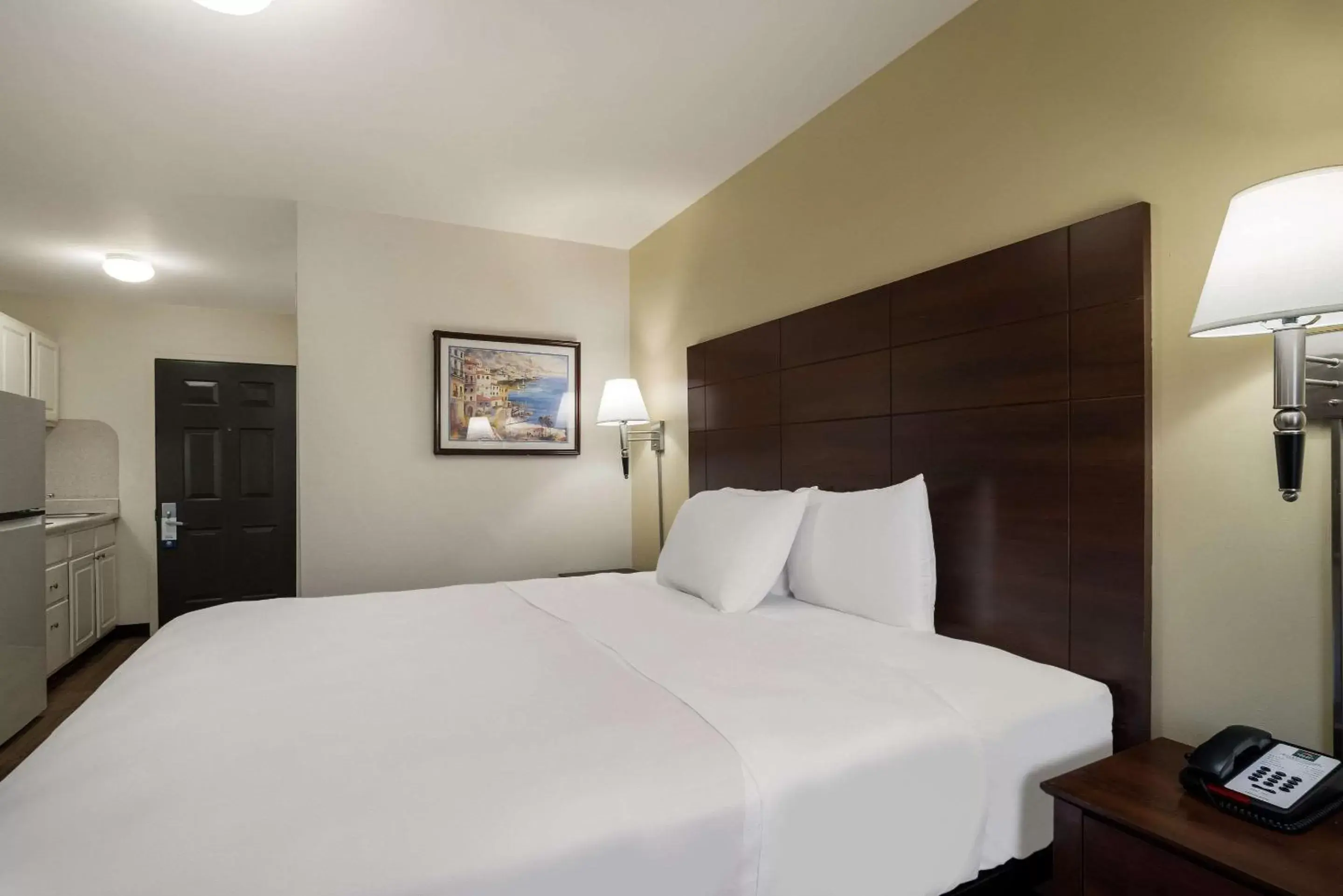 Bedroom, Bed in Suburban Extended Stay Hotel Denver Central-Arvada