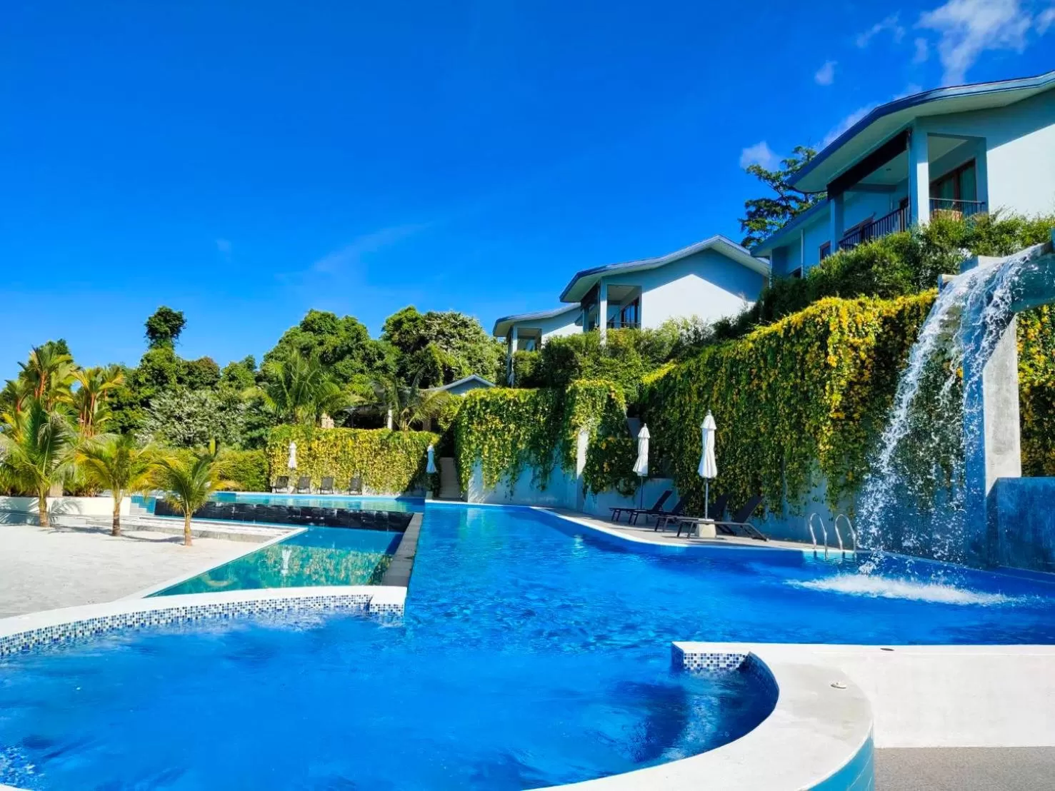 Khaolak Blue Sky Villa