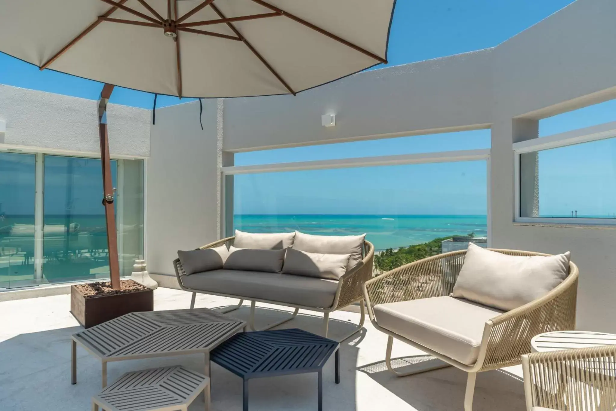 Seating Area in Hotel Brisa Praia