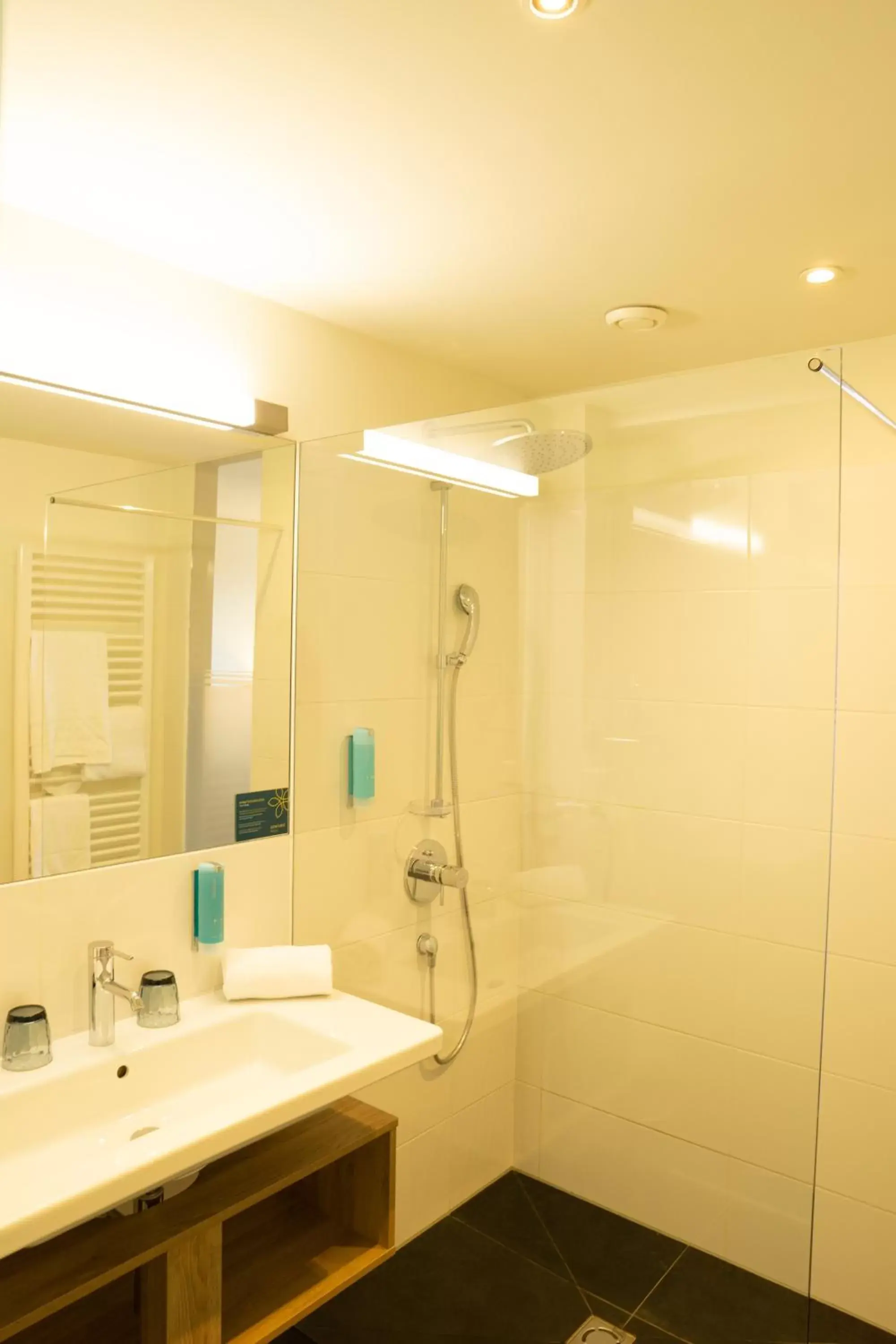 Shower, Bathroom in Sentido alpenhotel Kaiserfels